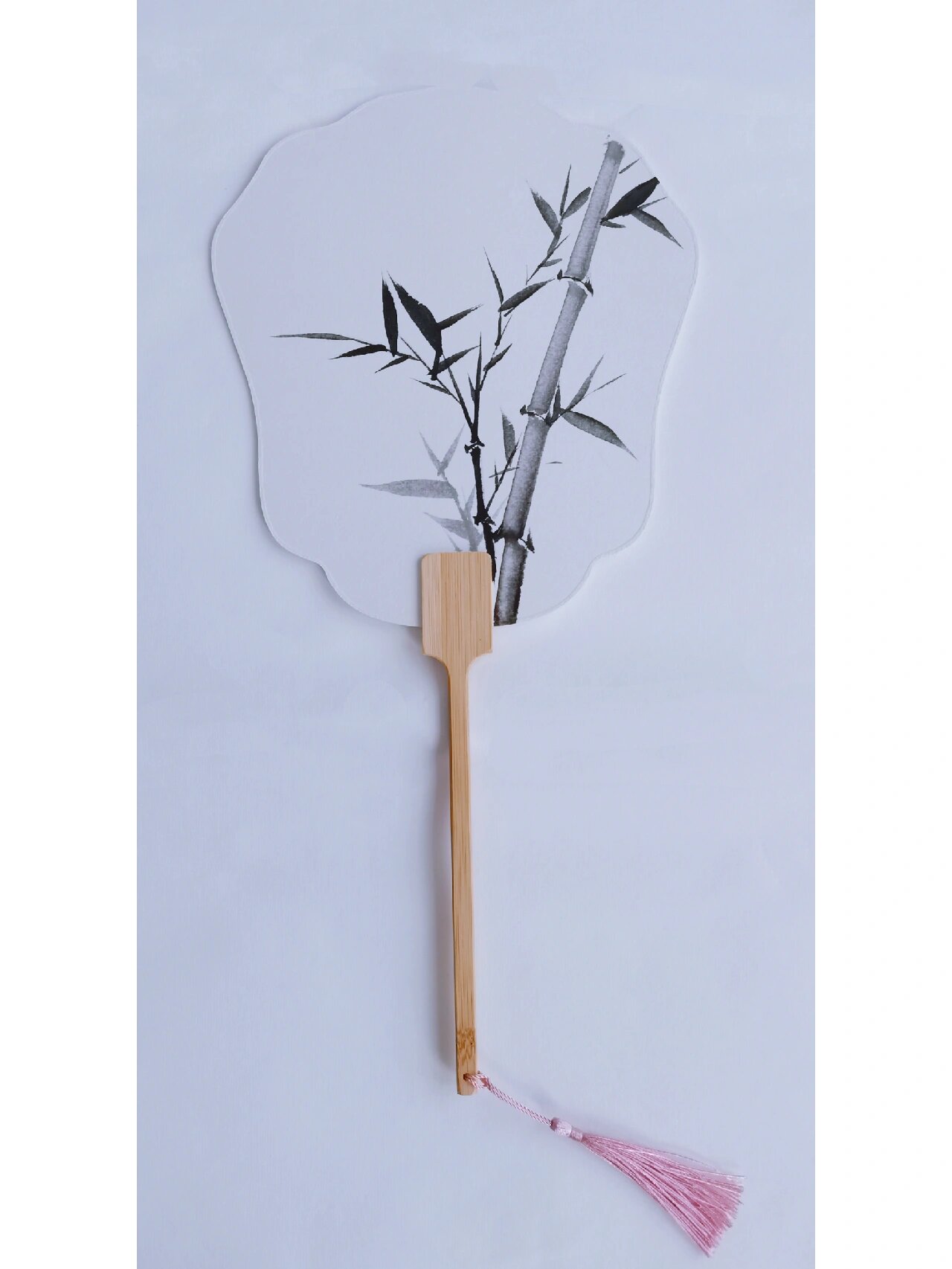 一眼迷上国画,手绘竹子团扇,你喜欢哪个?