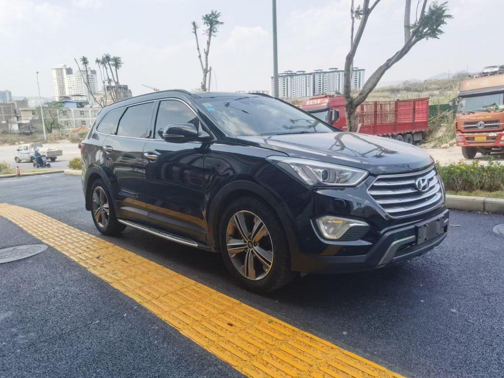 14年上牌纯进口现代格越柴油2.2t四驱7座豪华版,本地一手,车况精品