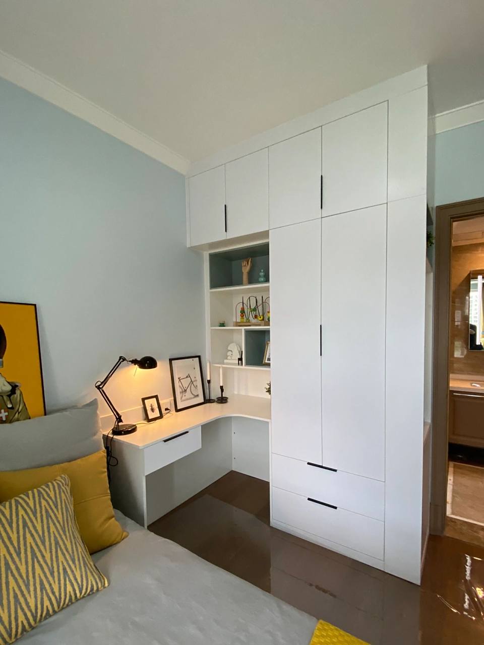 儿童房衣柜书桌书柜一体定制|武汉定制家具 1新全屋定制成立于1999年