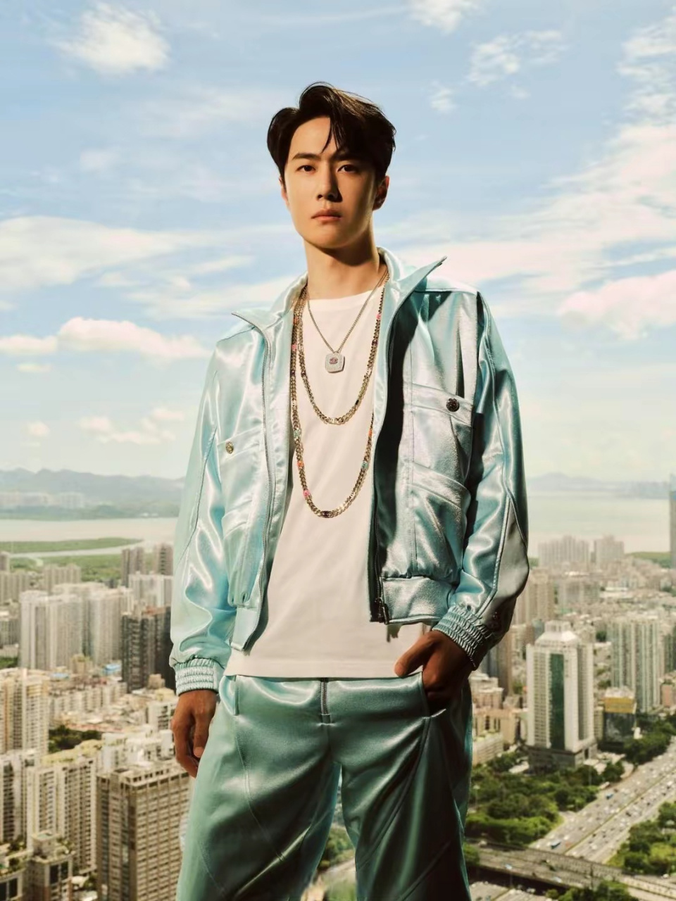 王一博登上香奈儿杂志封面#  香家小王子的待遇,真的独一无二了!