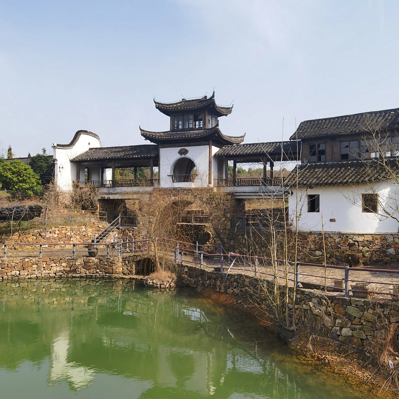 宜兴市张渚镇红汕坞景区 宝藏踏青地,荒废的影视基地,免费的哦,古建筑