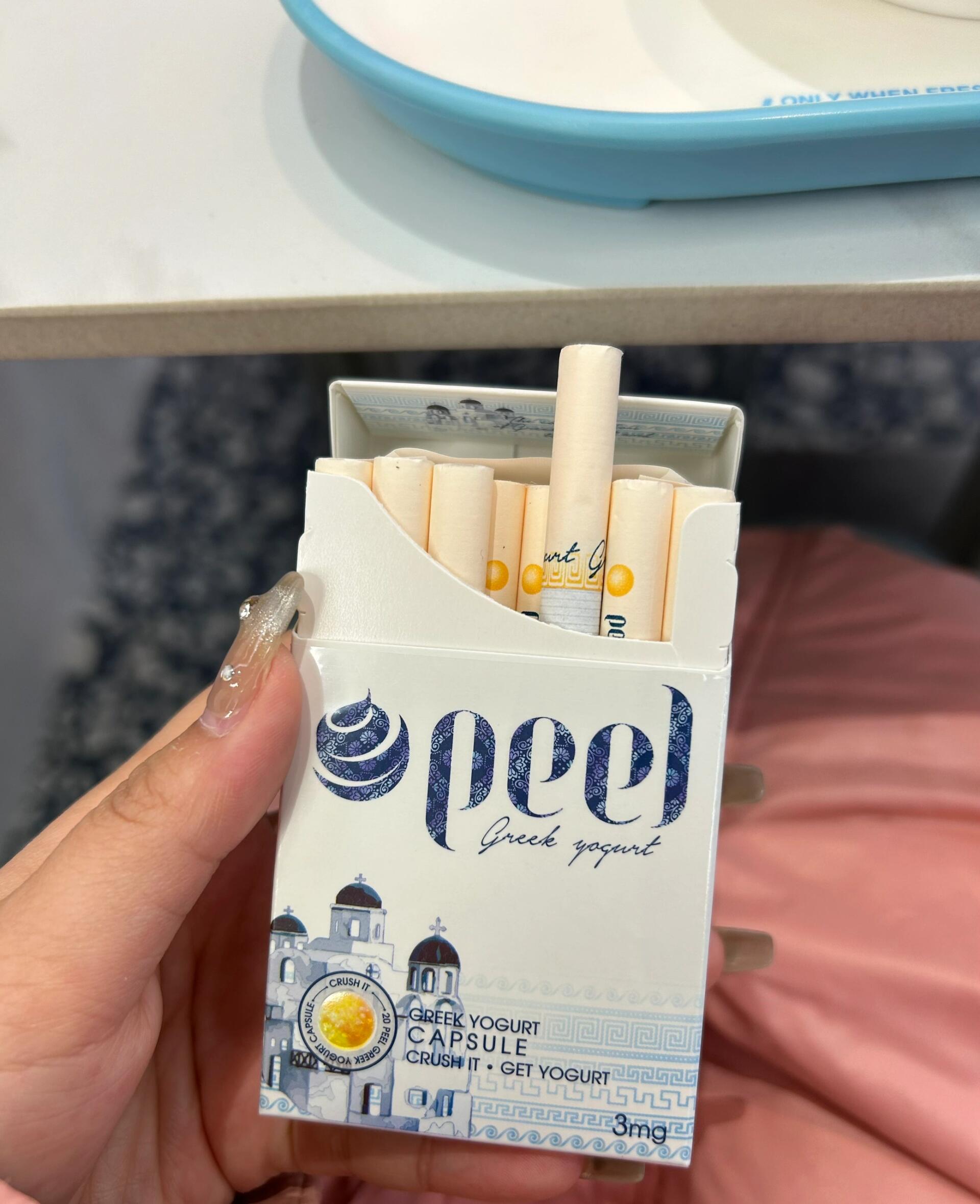 百乐酸奶味 家人们第一次买到假烟一早撕开包装看起来烟嘴白白的就