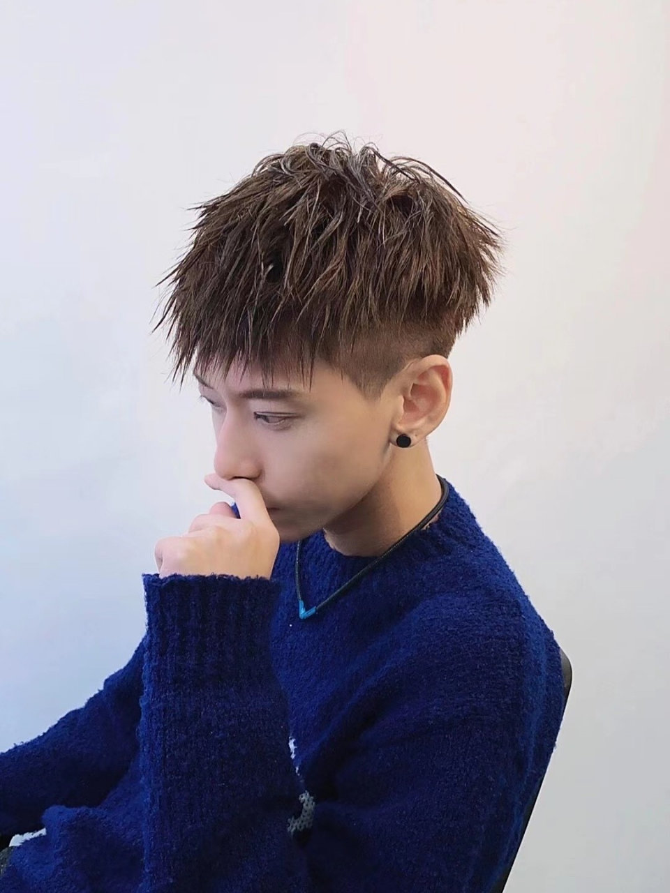 2020最火钢夹烫渣男烫 今年最火的发型  男生最火的钢夹烫 打理简单