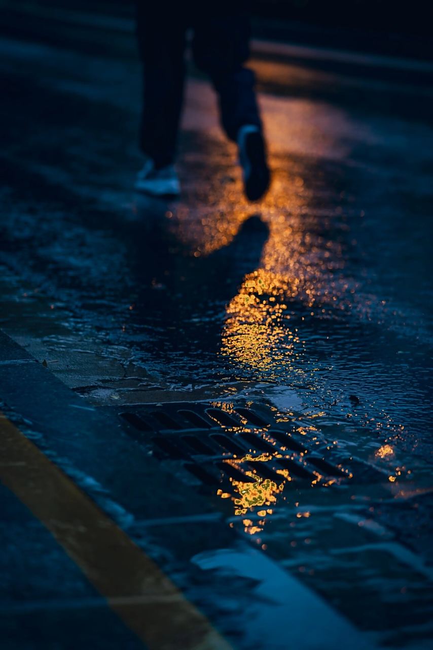 大连|夜景拍摄 中秋节前的一场雨 之前下雨天从来没有拍摄过,因为考虑