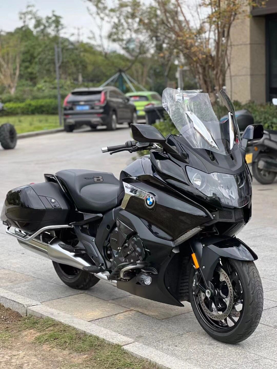 宝马k1600b 顶级巡航系列 18年下半年 宝马 k1600b 顶级巡航系列 随时