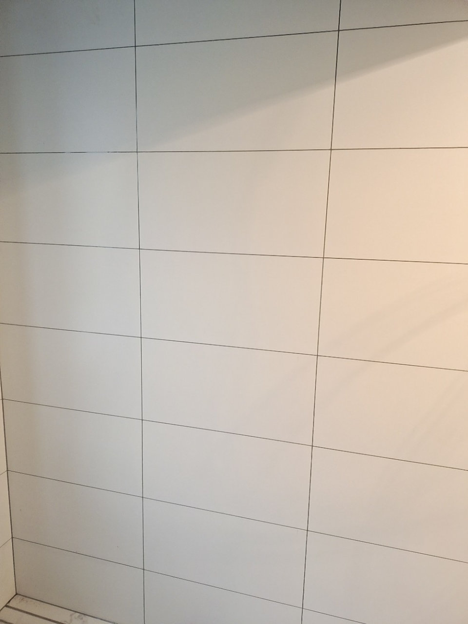 美缝完工效果图来了,全屋亚浅灰美缝.