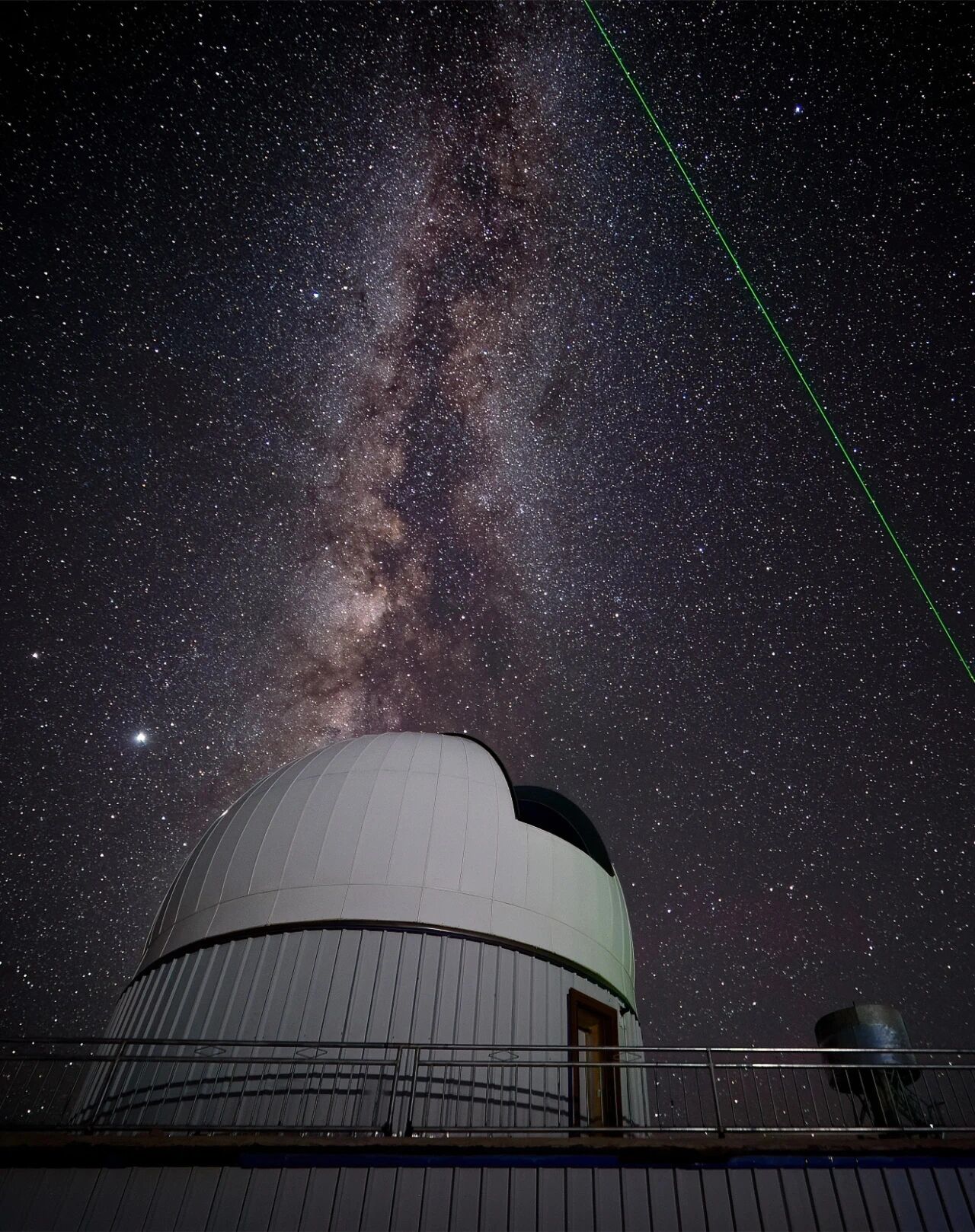 北半球最佳星空观测地:西藏阿里暗夜公园 阿里位于青藏高原的西南部