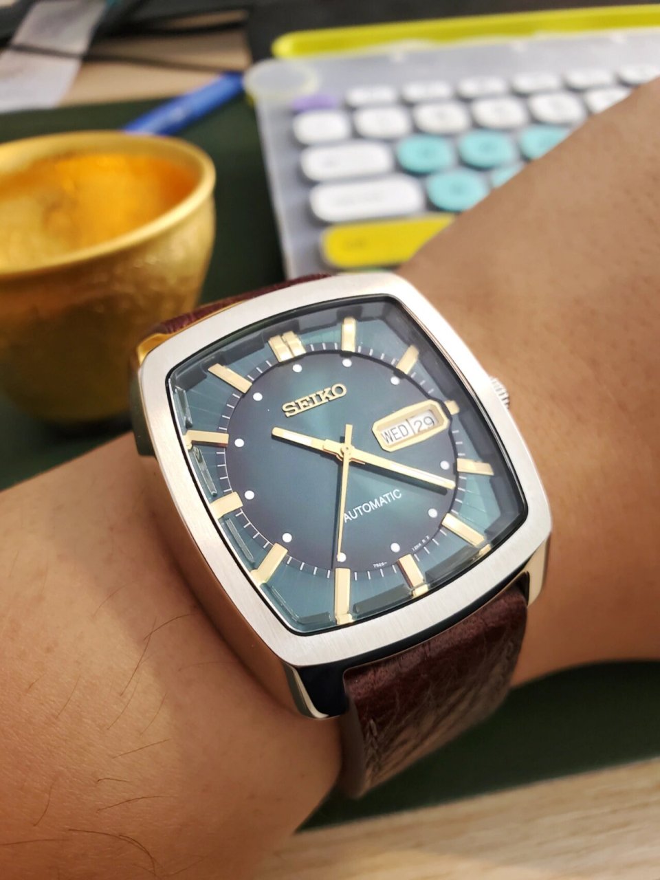 精工seiko snkp27酒桶 精工seiko男表snkp27酒桶型皮带自动机械表.