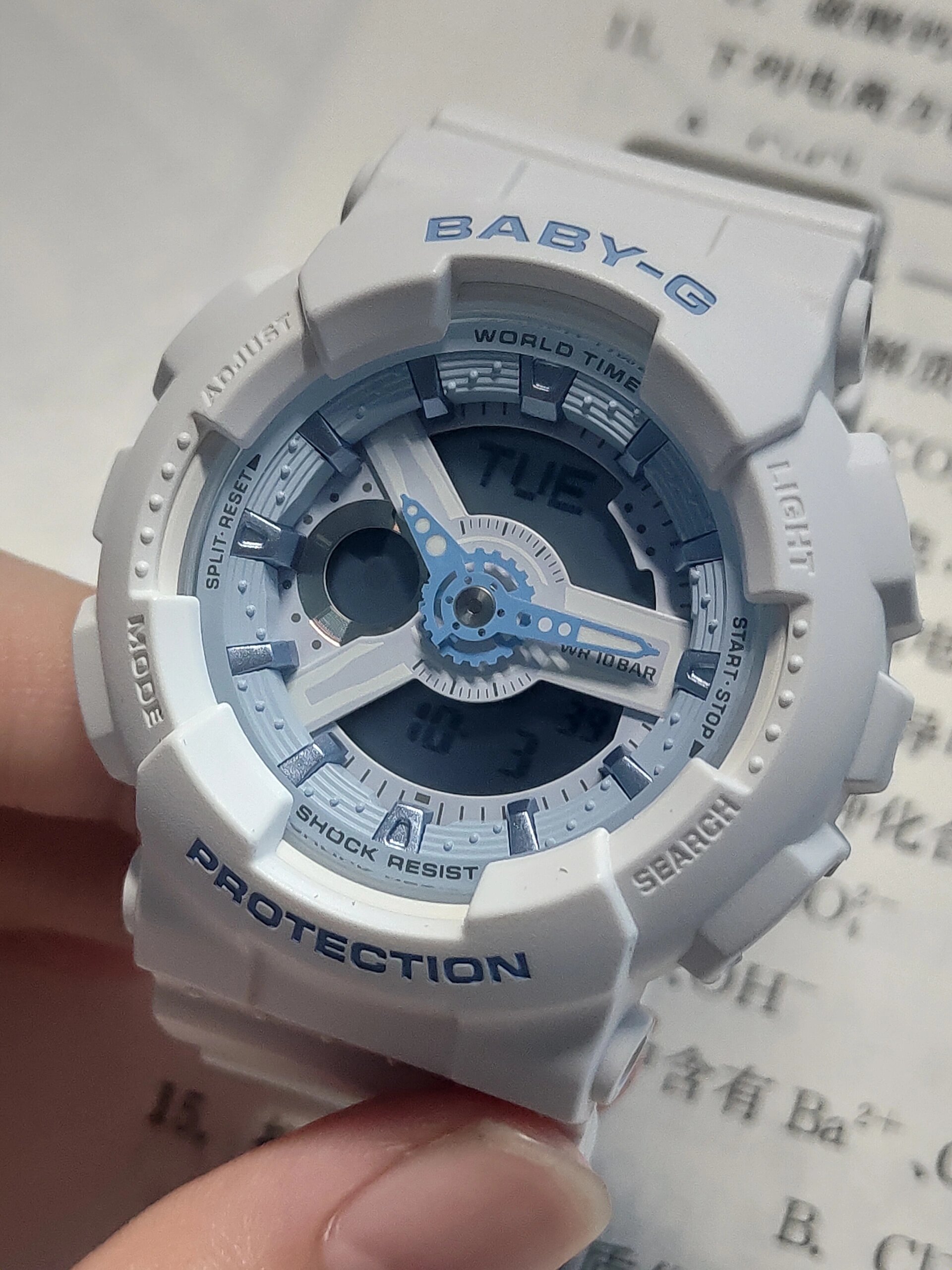 卡西欧表盘下面那个日期的地方怎么改成时间