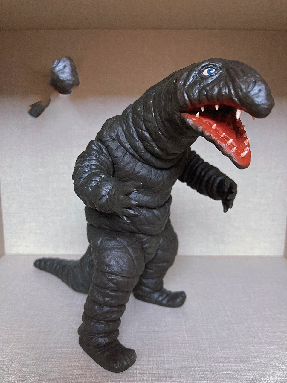 到货分享:xplus 地底怪兽 台顿