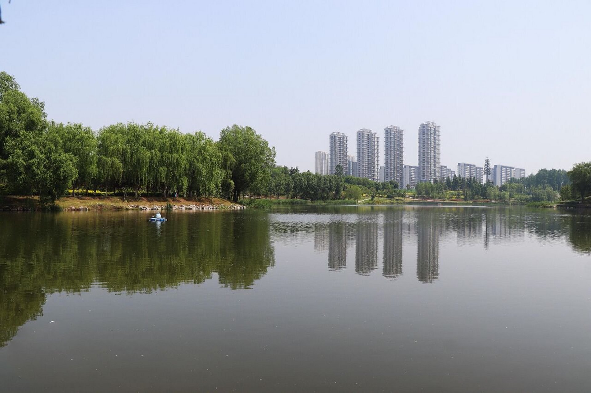 河南郑州蝶湖公园,爱情象征的绝美露营地 河南省郑州市的网红打卡地之