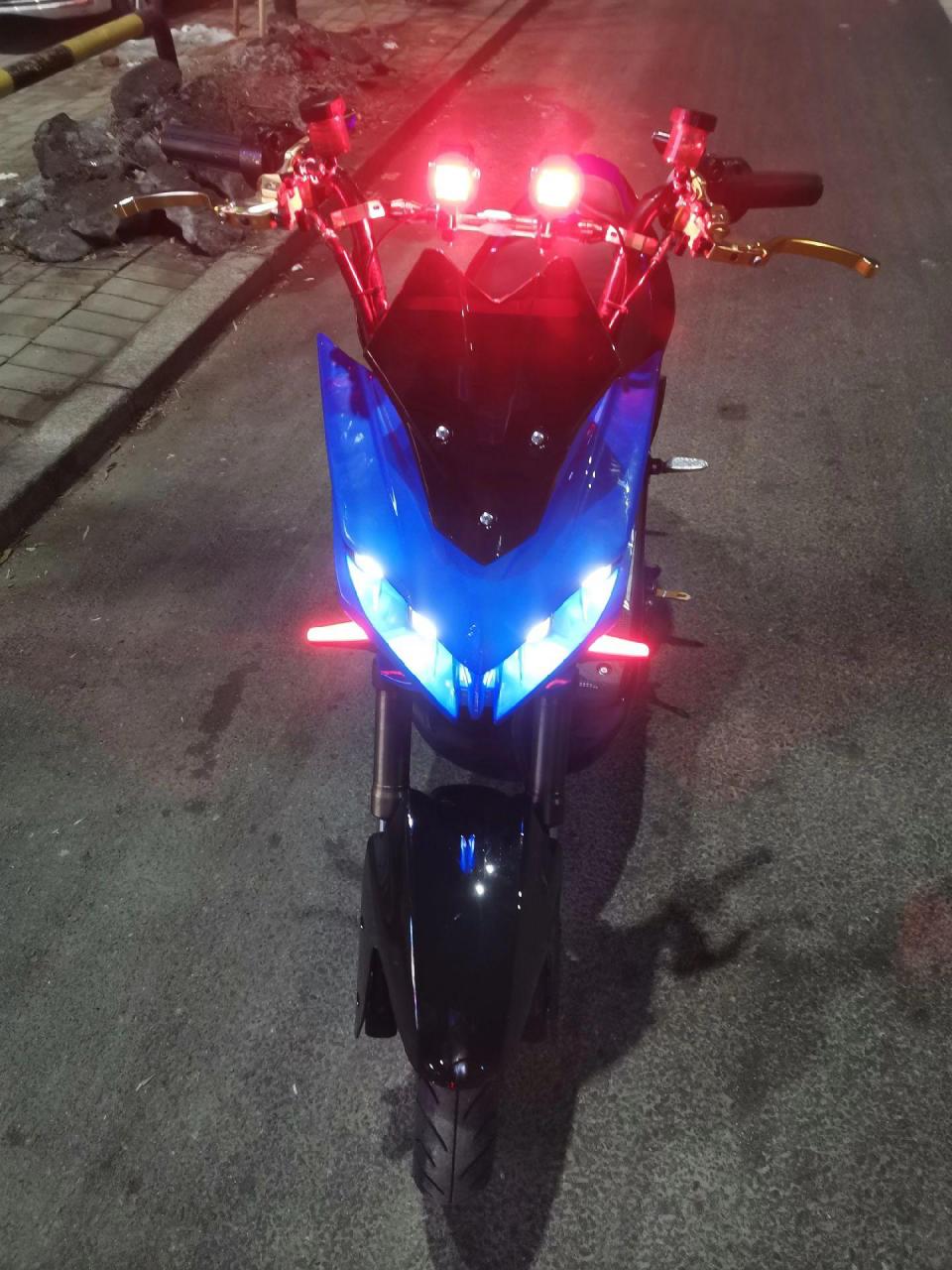 极客战狼(爱玛)~裸车2200米 带6个土豆~2600米(带充电器)  兰德7255