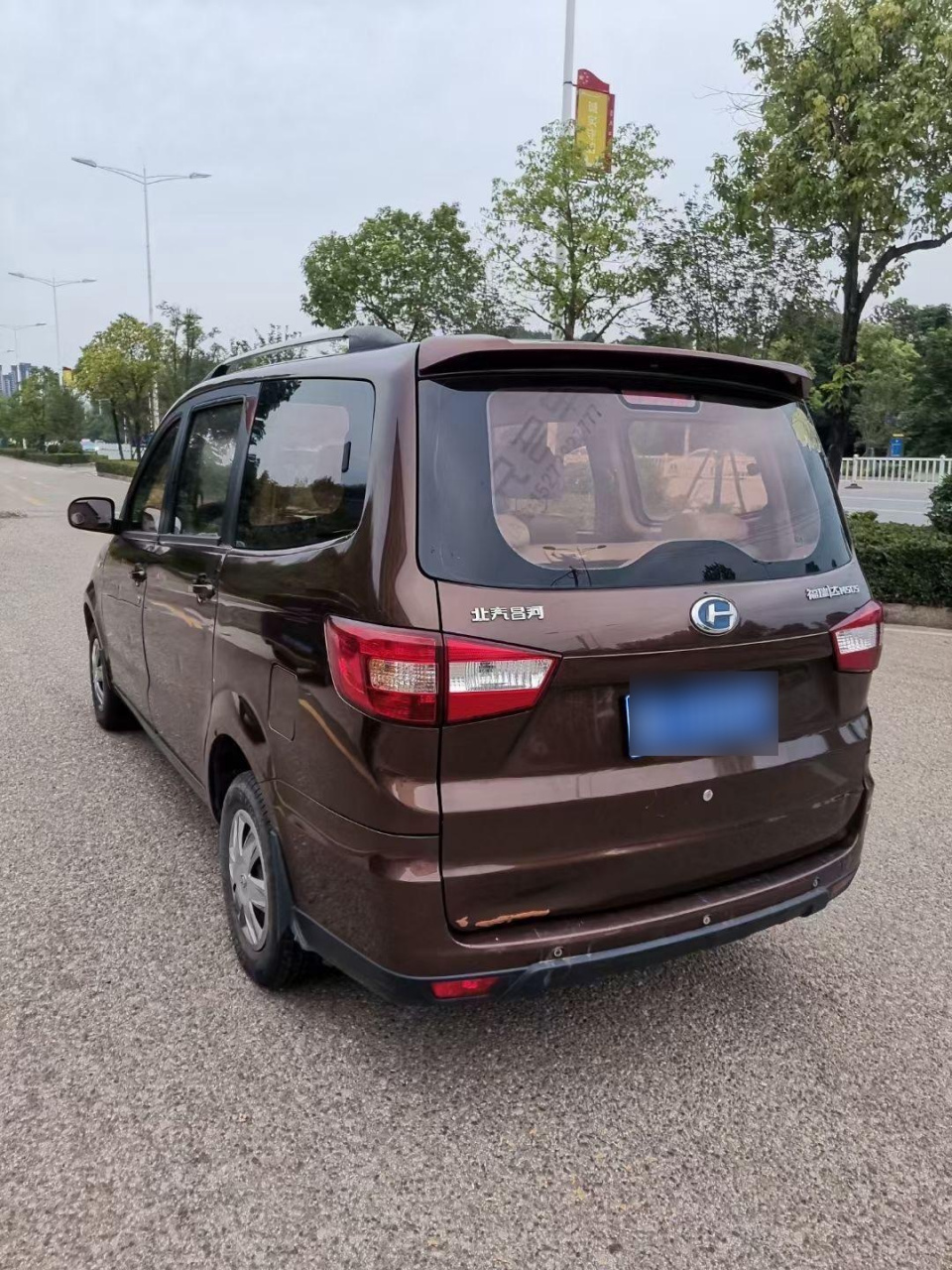 4l,k14b发动机,本地精品一手私家车,分体真皮⑦座,带方向助力.