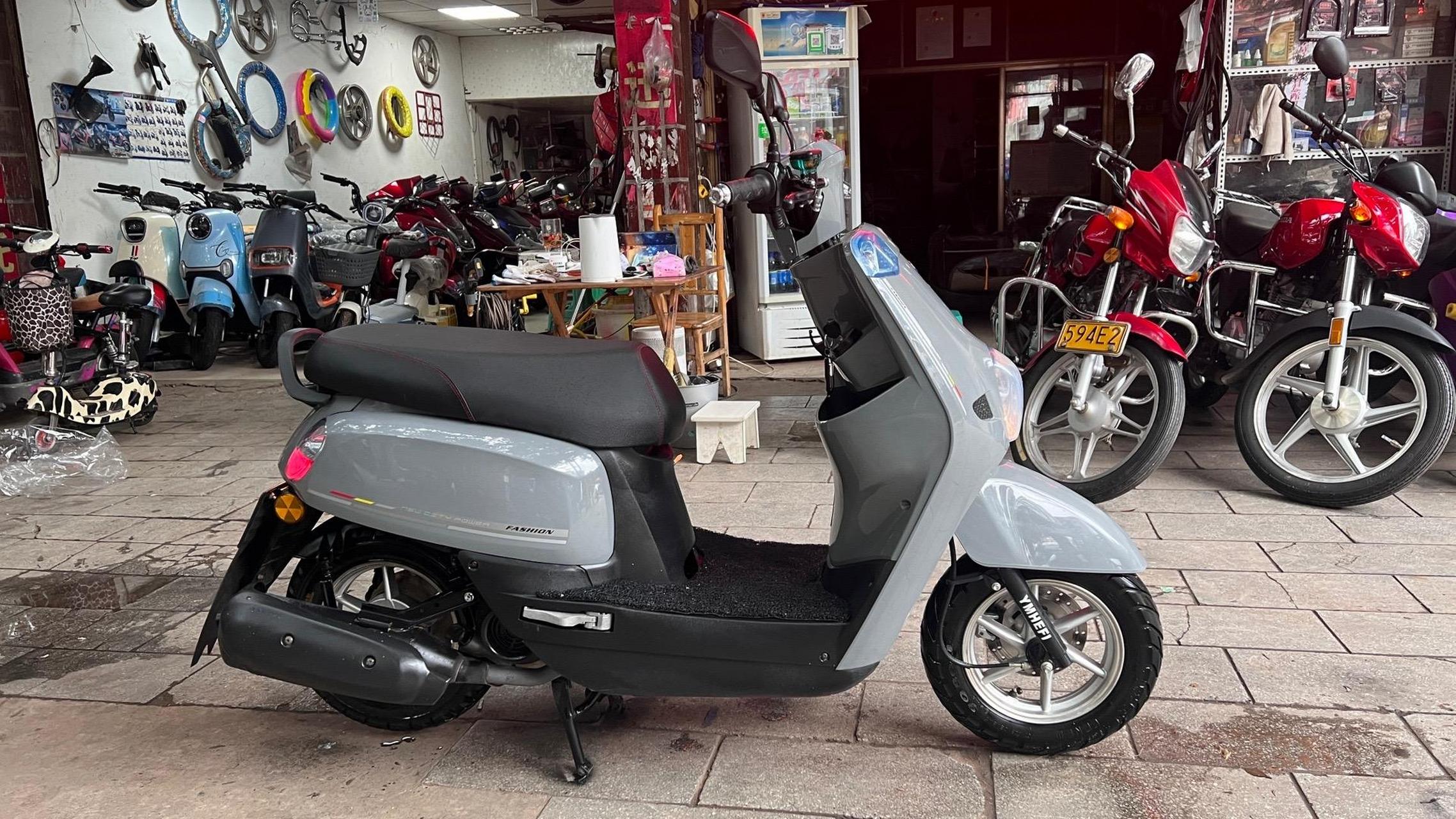 踏板摩托车.酷奇款s5