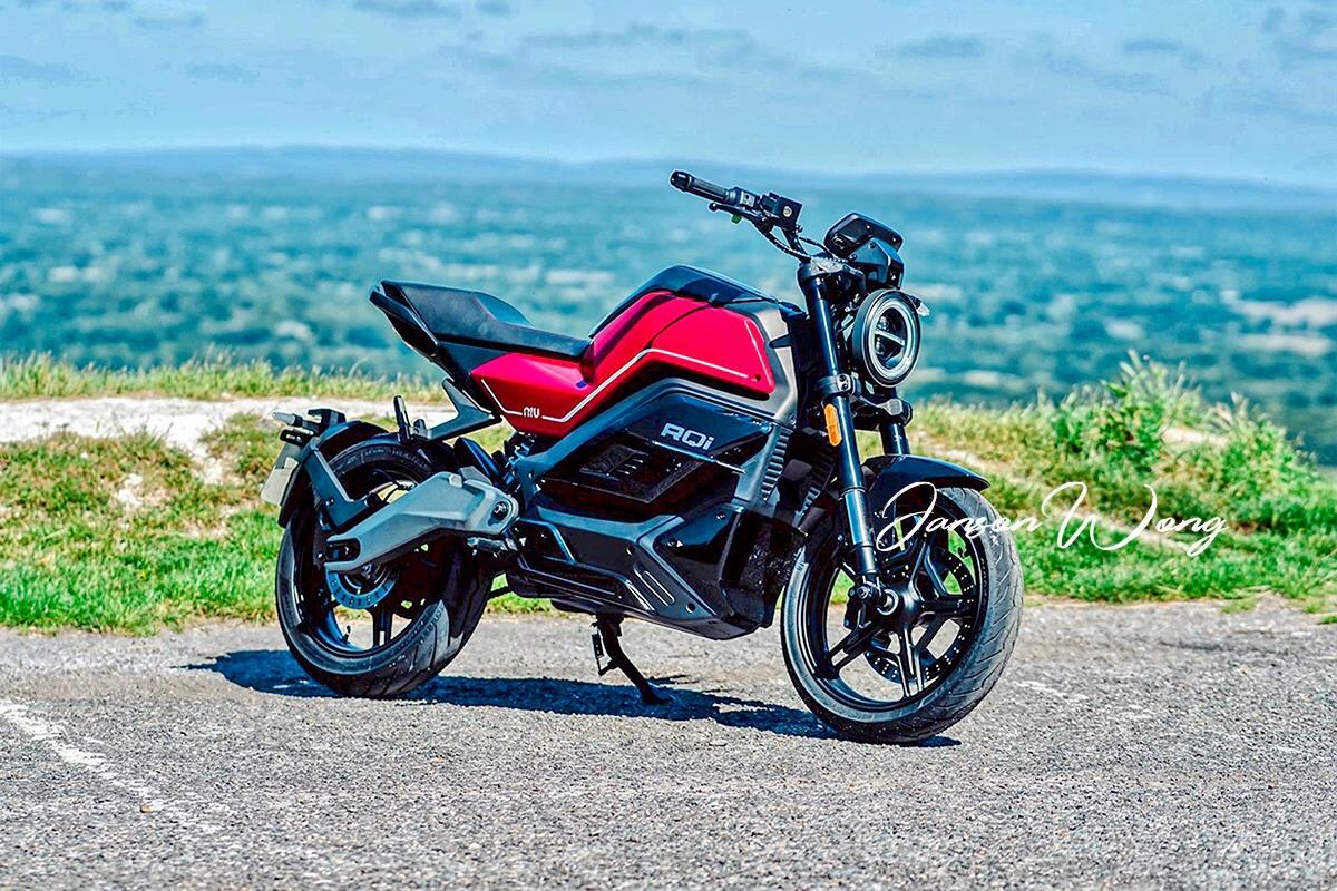 小牛rqi 125cc电动跨骑 7.