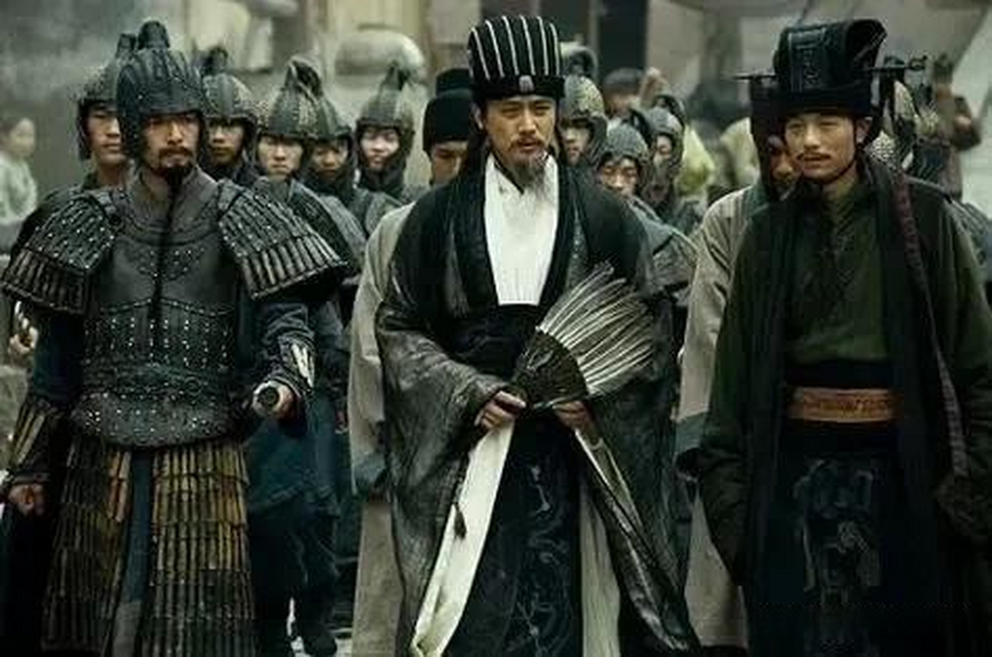 很多朋友喜欢问这个问题,我们今天反过来,如果诸葛亮回到楚汉争霸时代