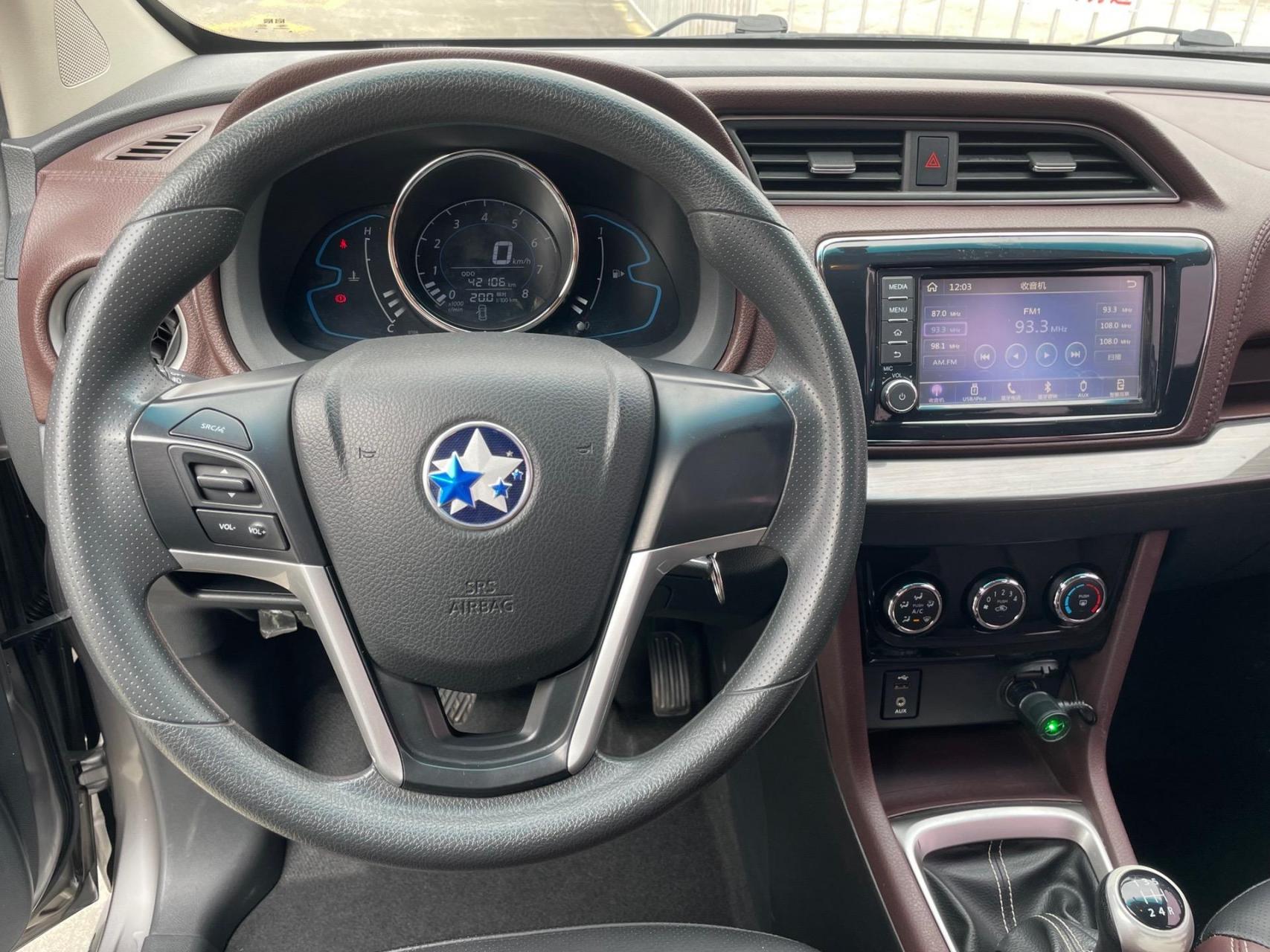 新货上架2018年5月启辰m50v七座1.