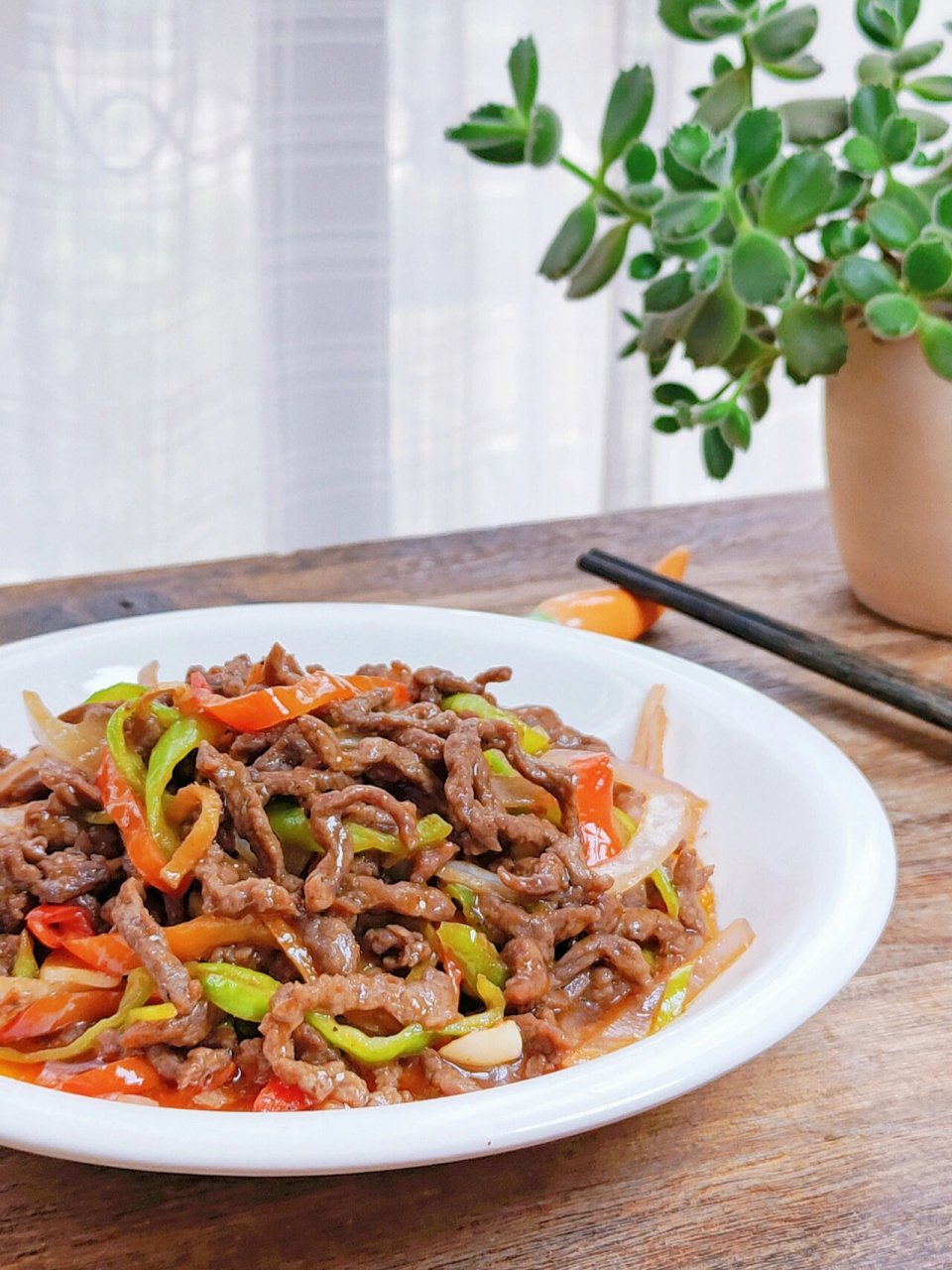 超级下饭菜 | 滑嫩酱爆牛肉丝 酱爆牛肉做法大同小异,全在于酱料和