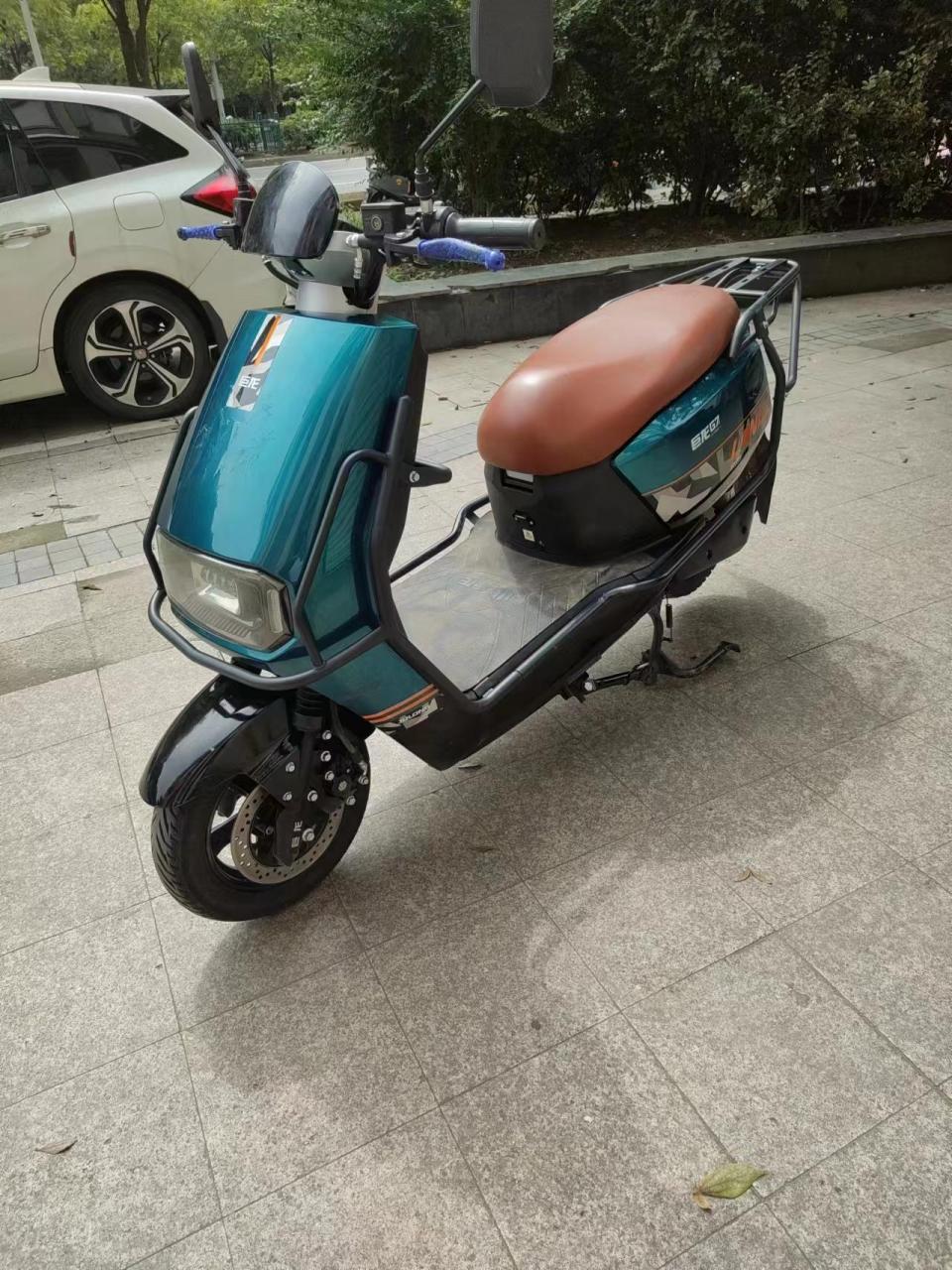 72v巨龙g7高速版,续航70公里左右,送外卖最佳选择,￥1600先到先得.