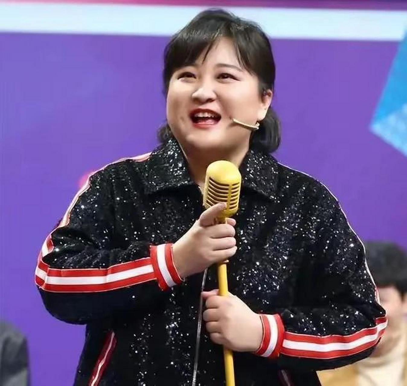 都说一白遮百丑,一胖毁所有,为什么我觉得贾玲胖的时候比瘦的时候更