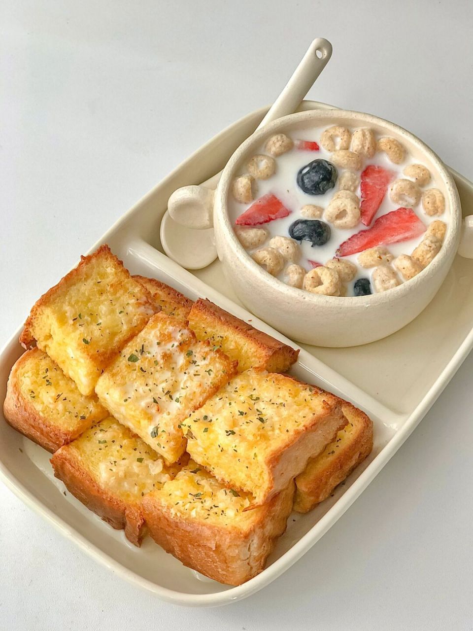 今日早餐9315 芝士蒜香厚吐司92 牛奶水果麦圈03 - 92食材