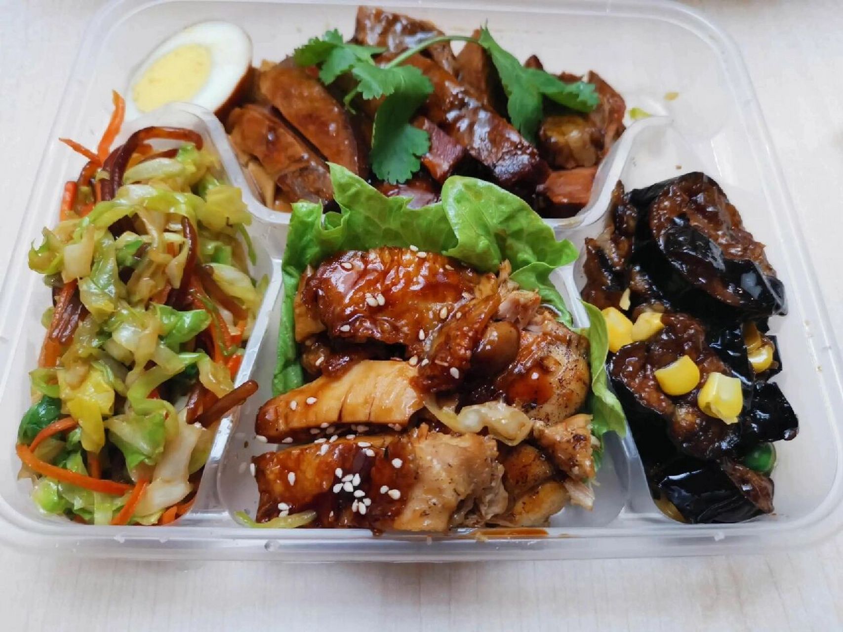 快餐/团膳团体餐 剧组餐订餐配送 快餐盒饭 我们具有专业快餐制售经验