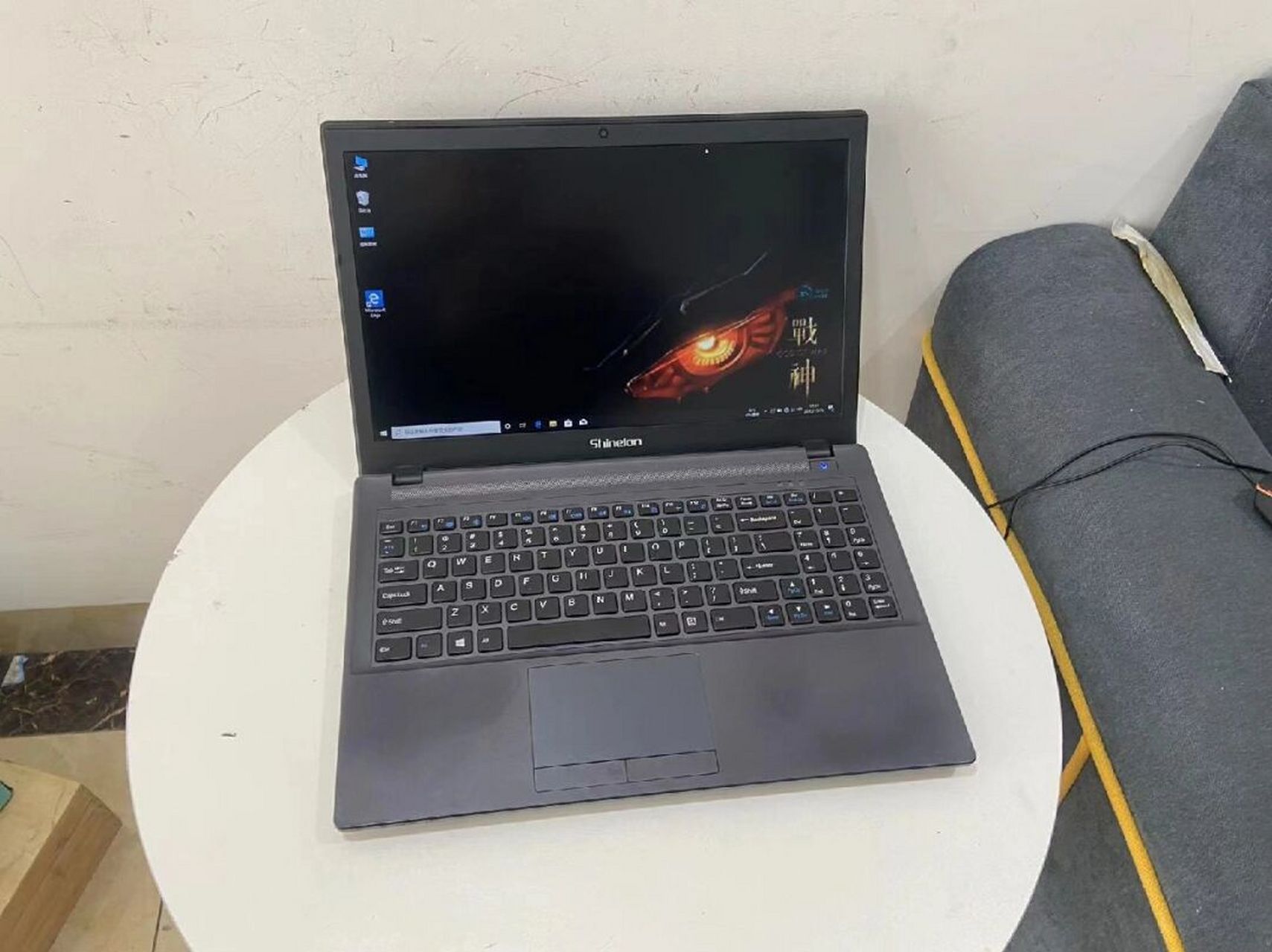 512g固态/1050显卡炫龙毁灭者dc笔记本电脑炫龙游戏本,非神舟战神