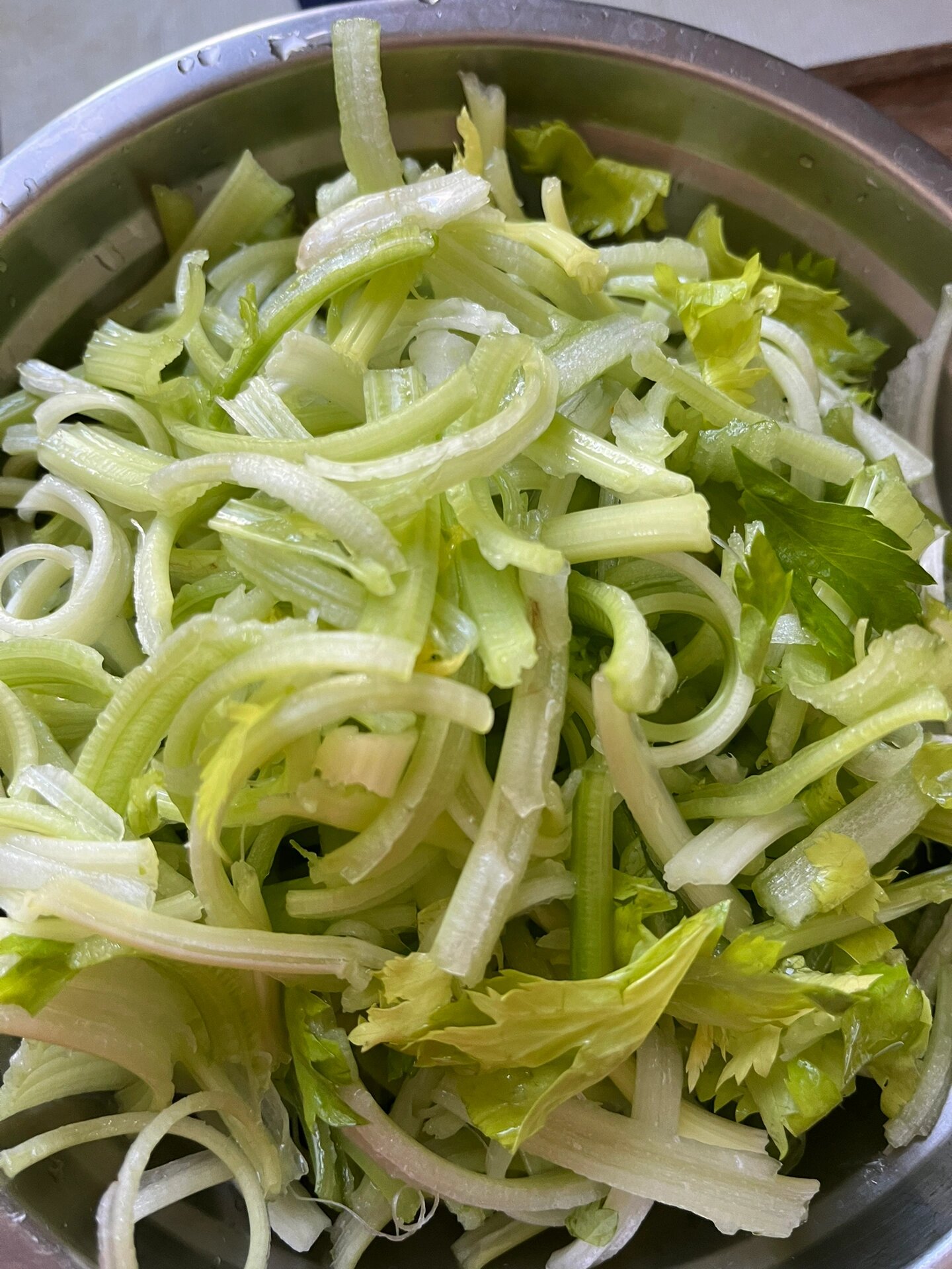 凉拌马家沟芹菜
