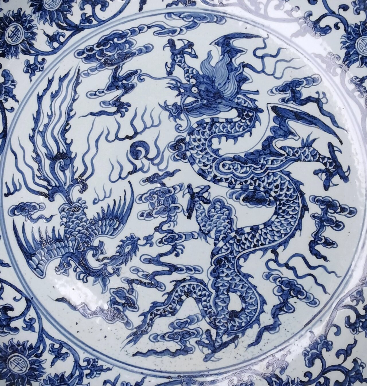 我收藏的元代至正青花龙凤呈祥官窑大盘