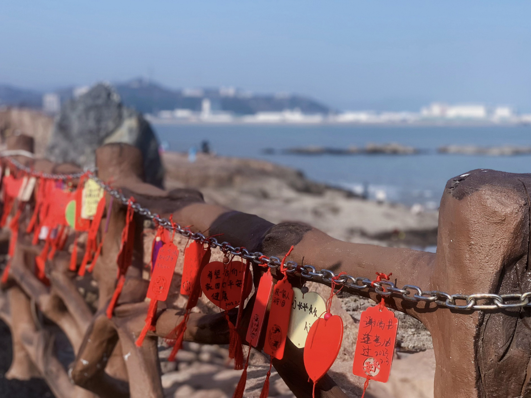 地址:福鼎市渔井村. 从福鼎市出发上高速半个小时左右到达鱼井 .