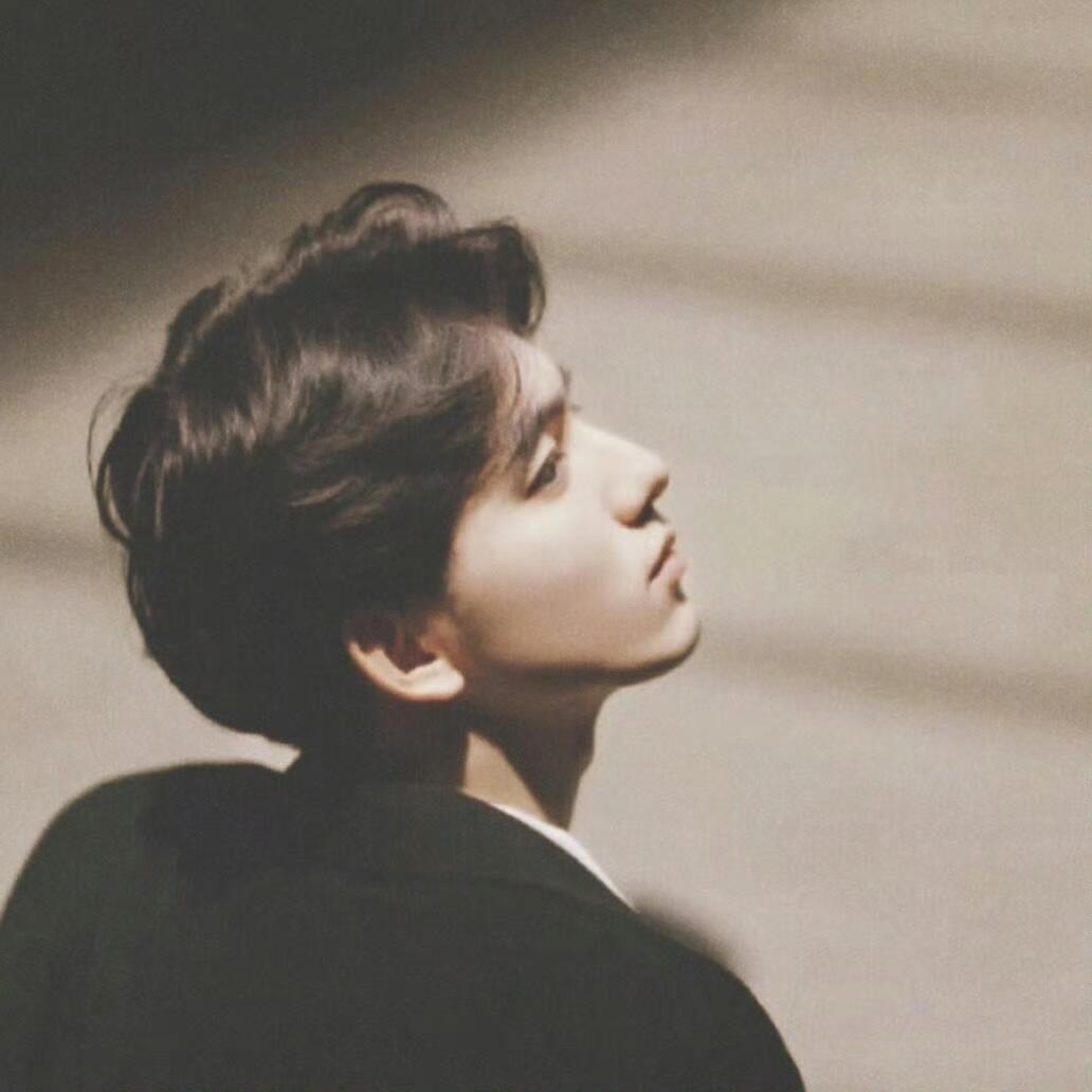 男生头像,怀旧感