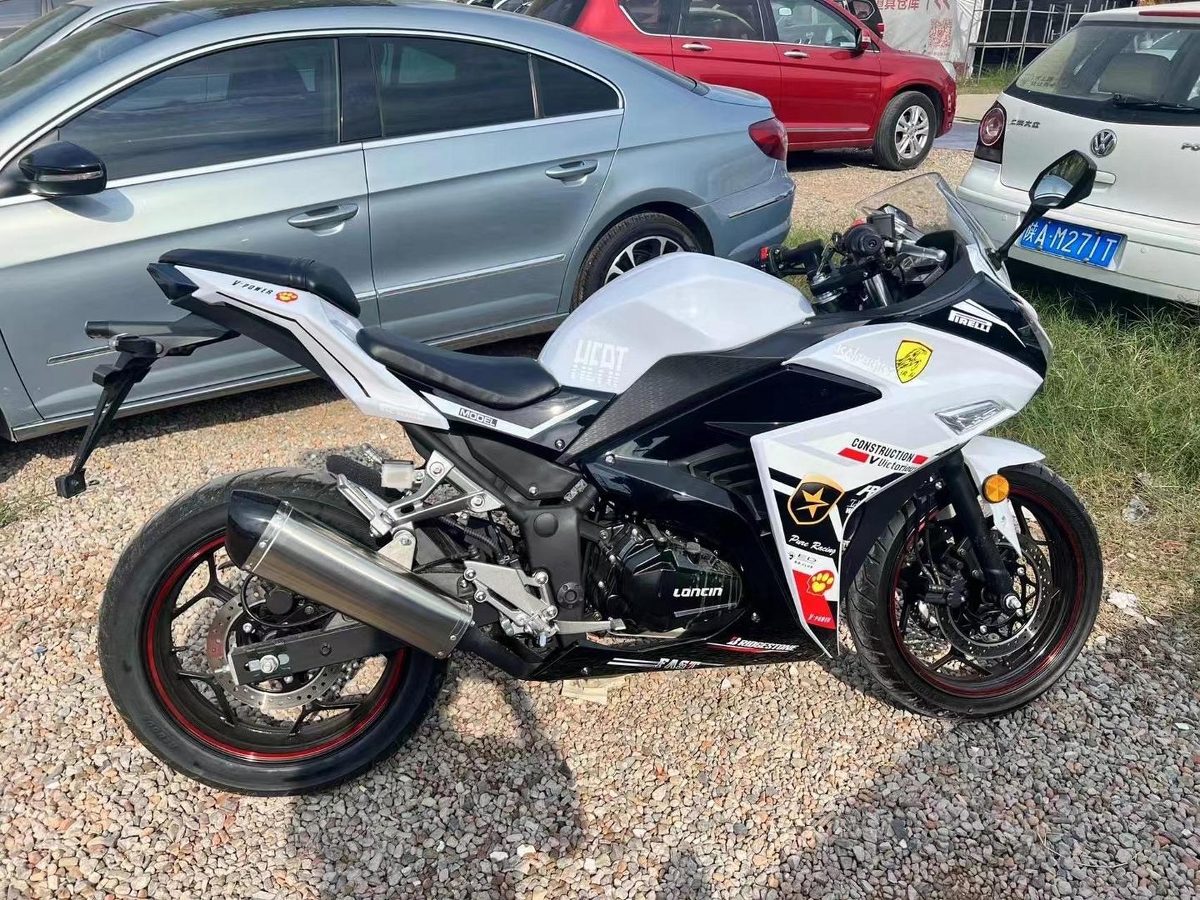 大力神dls200-d  排量:200cc