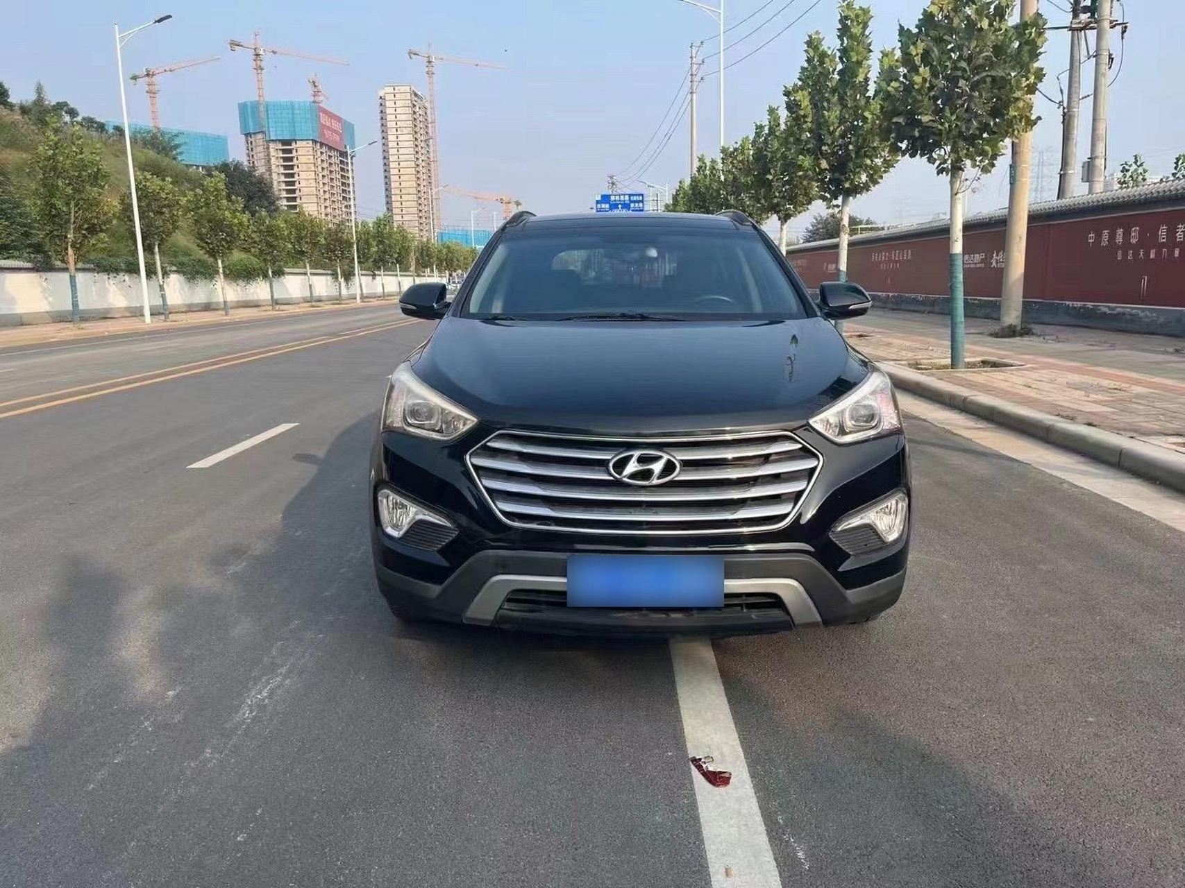 14年纯进口现代格瑞 非常不错的一台车 3.0排量.