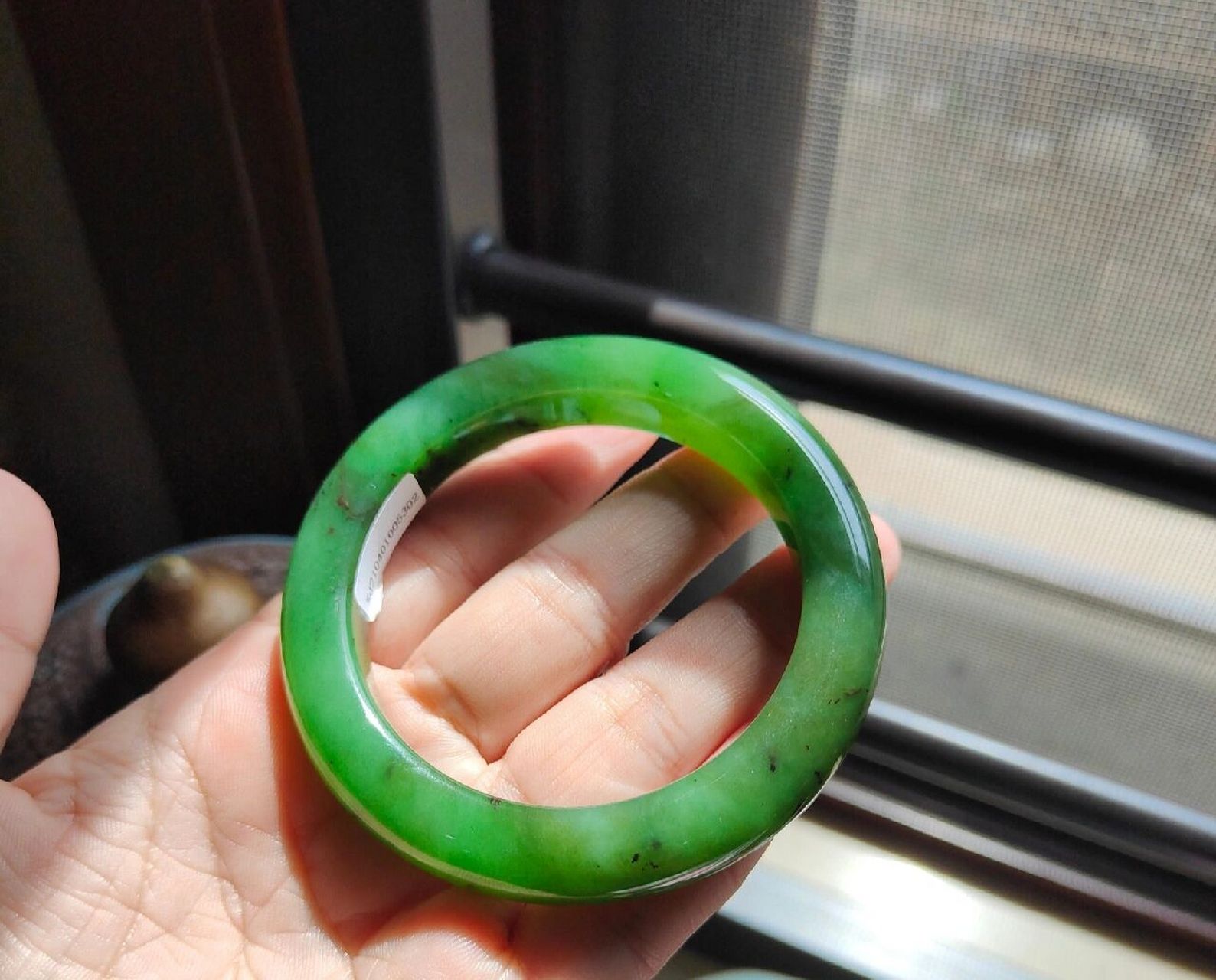 8圈口 和田玉俄料碧玉乌兰乌德苹果绿辣绿56.