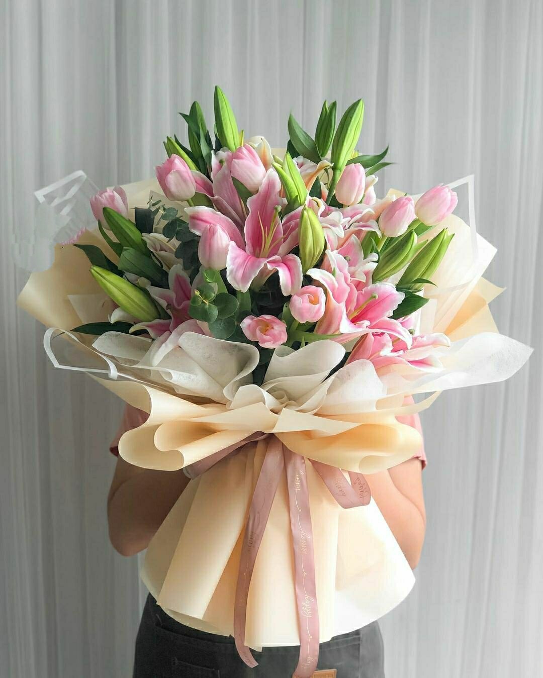 母亲节鲜花|百合 康乃馨洋甘菊 紫罗兰花束