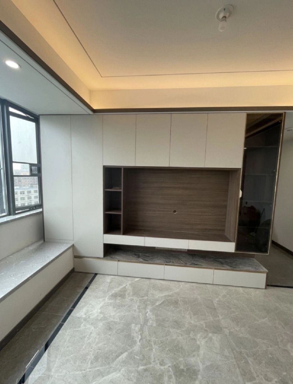 索菲亚果杏粉,浅布纹,实景效果很好73 索菲亚果杏粉真的巨显奶油风