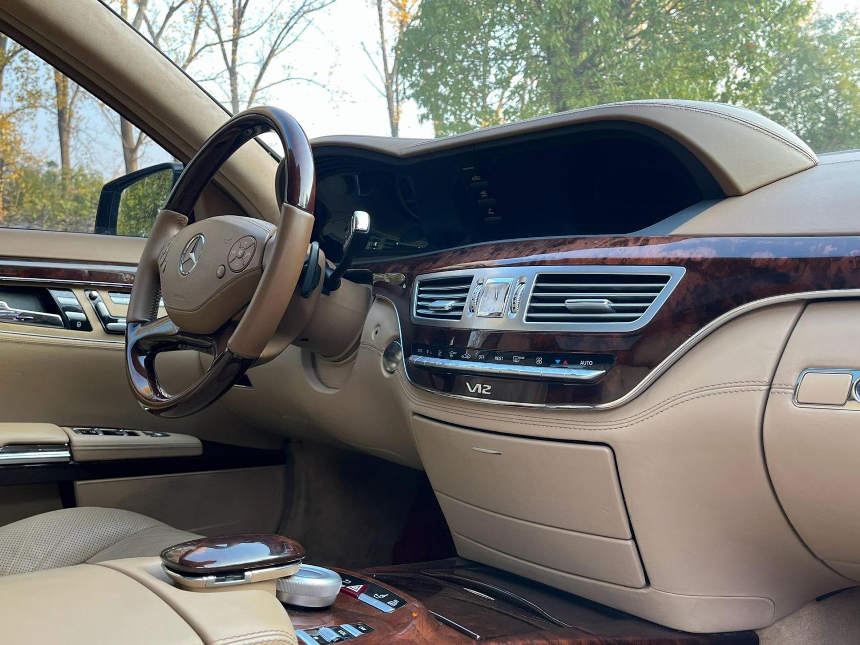 最新拿下13年极品奔驰s600l5.