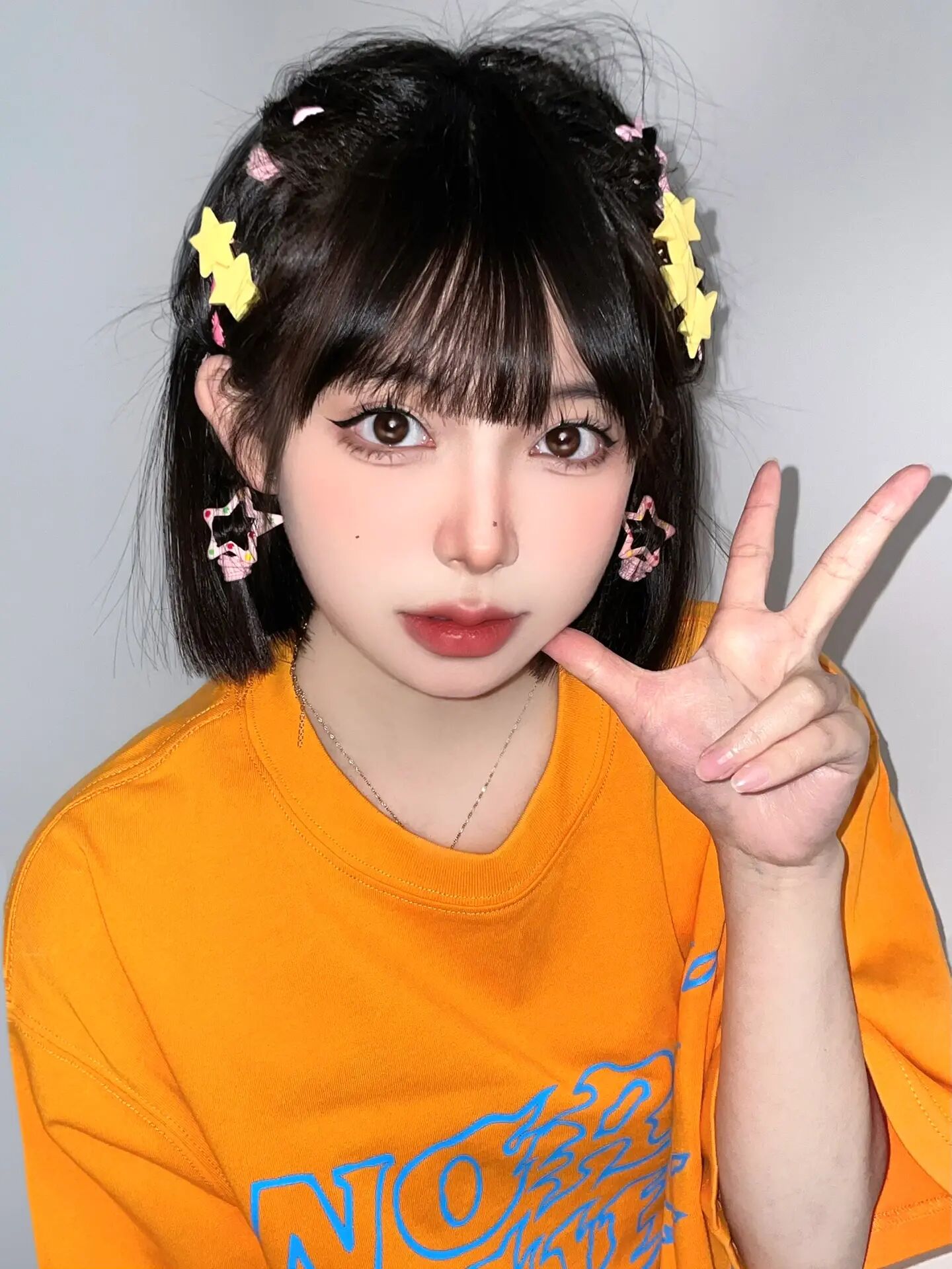 短发这样扎也好好看