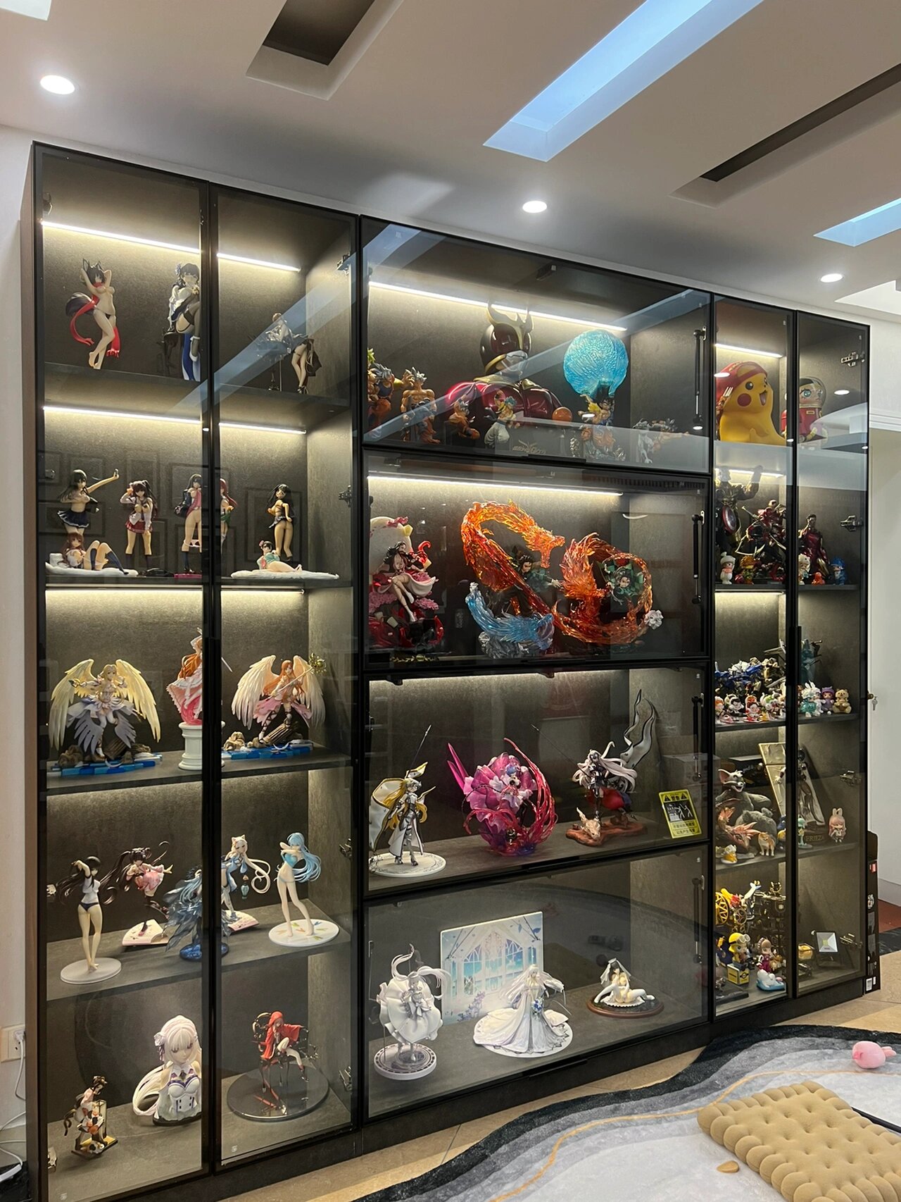 二次元-手办展示柜分享