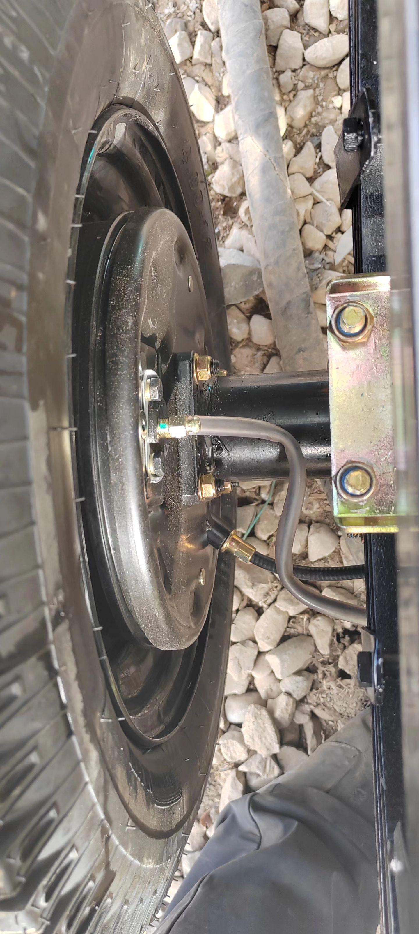 9号车型在添新款,不但解决了动力,同时也解决了刹车