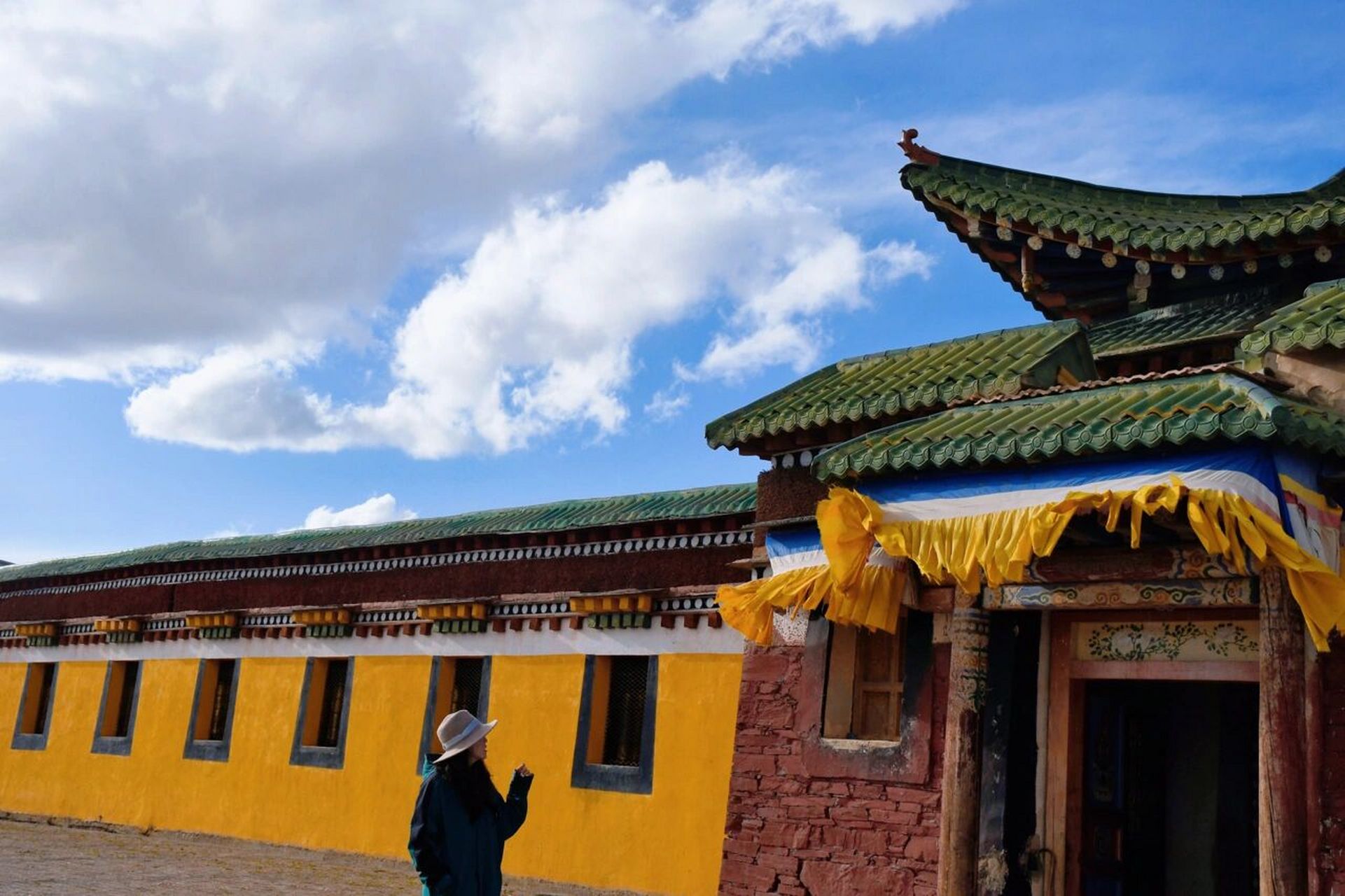 各莫寺|世界吉尼斯纪录保持者 四川深山里一座名头响当当的寺庙——各