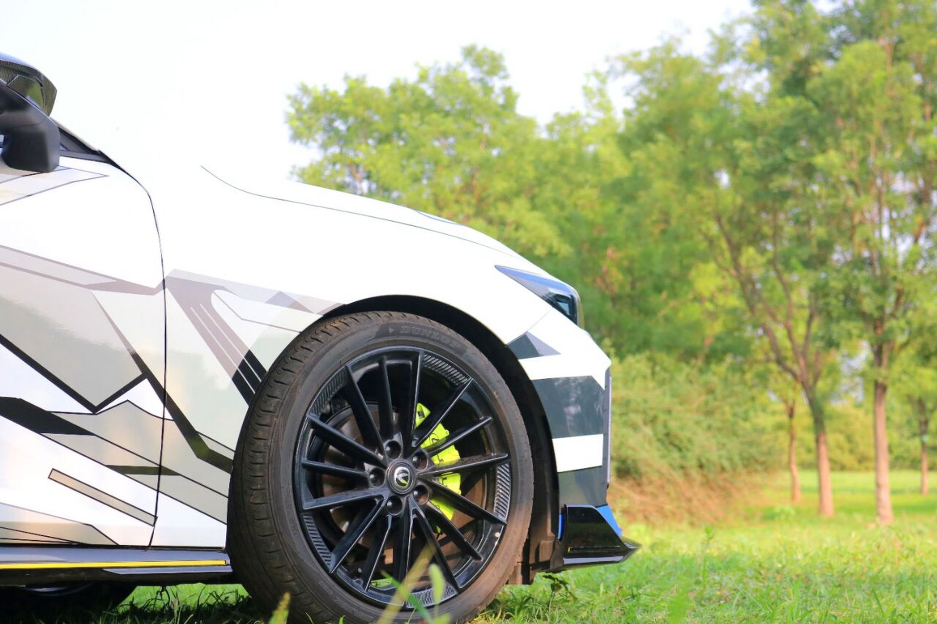 长安univ改装成功案例分享 长安univ这款车型是非常适合改装的一款