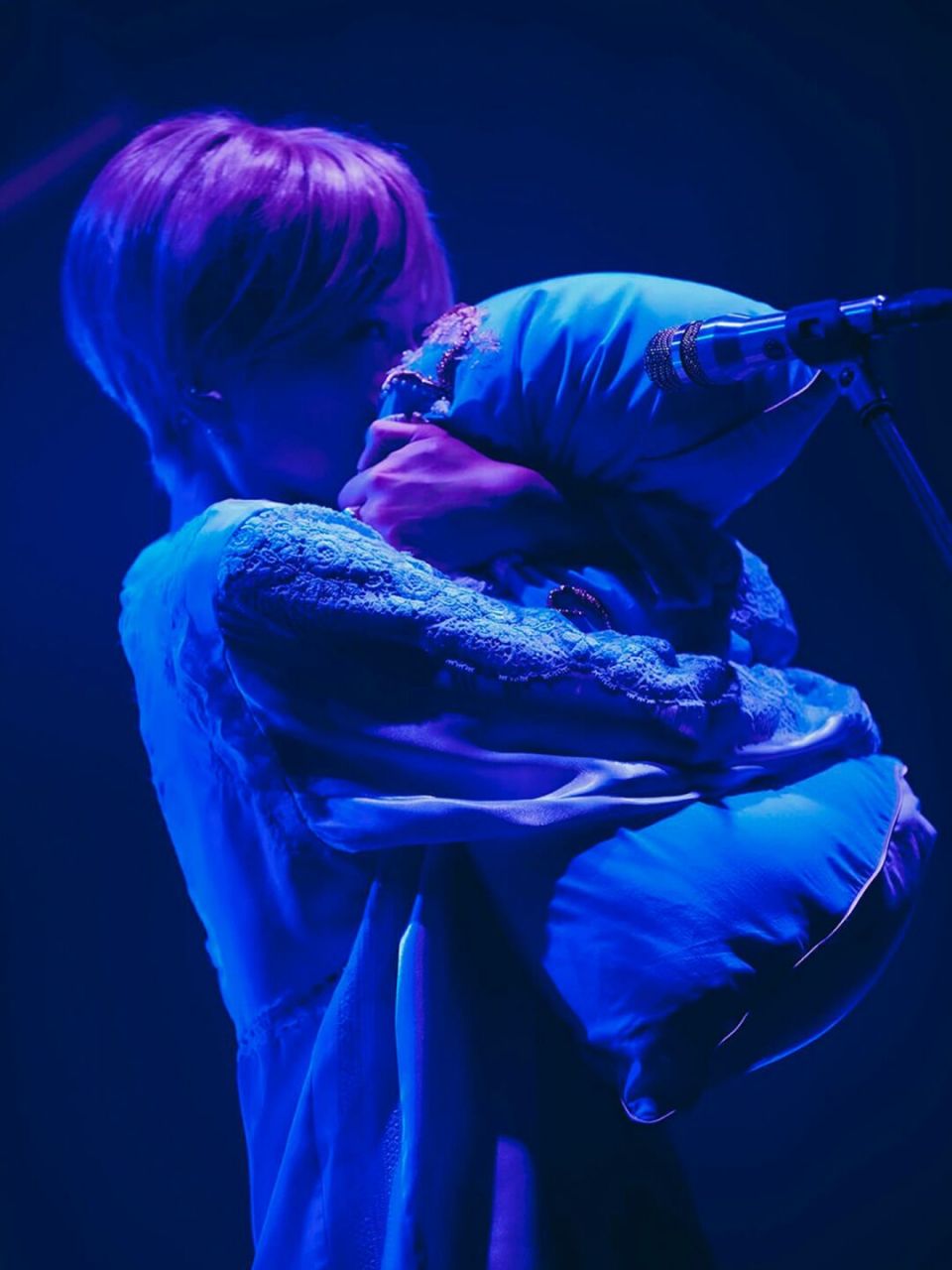 93椎名林檎时隔5年,终于完成了个人巡演「諸行無常」,在最终次的