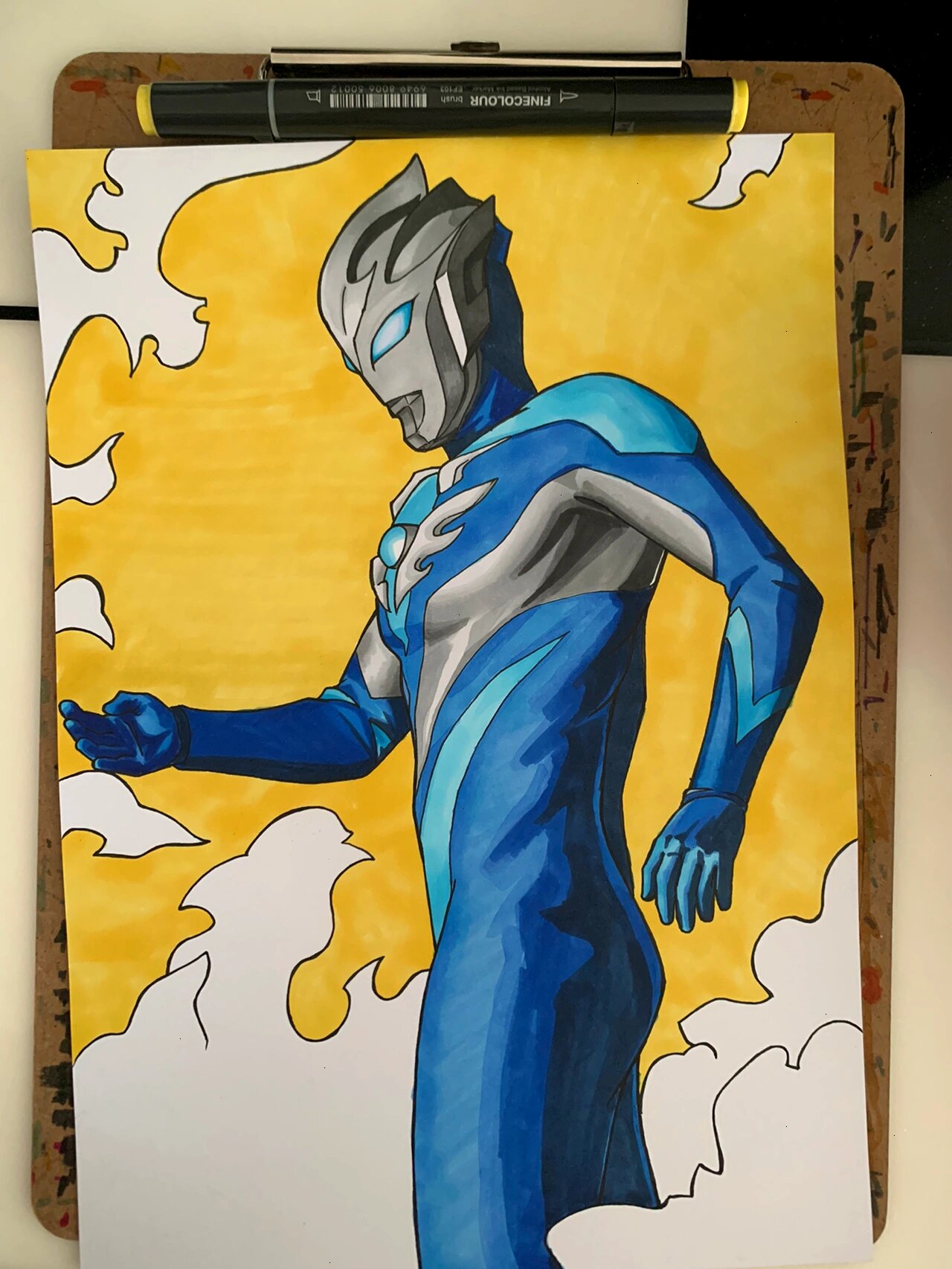 马克笔手绘托雷基亚奥特曼早期形态,这个身体线条我实在无法抗拒