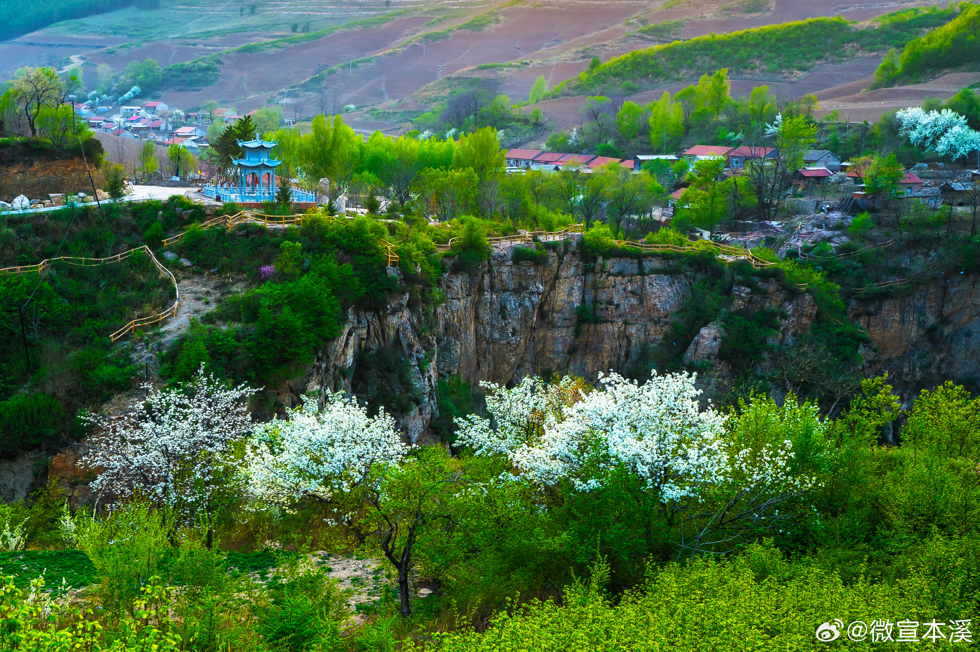 网红打卡地辽宁杠杠滴# 本溪南芬大峡谷#美好辽宁欢迎您# #爱上溪游
