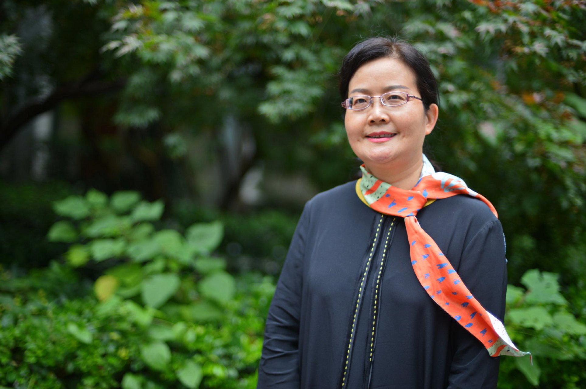 【王慧琴:心向"百草园"的笃行者】全国两会刚刚结束,奋进的号角已经