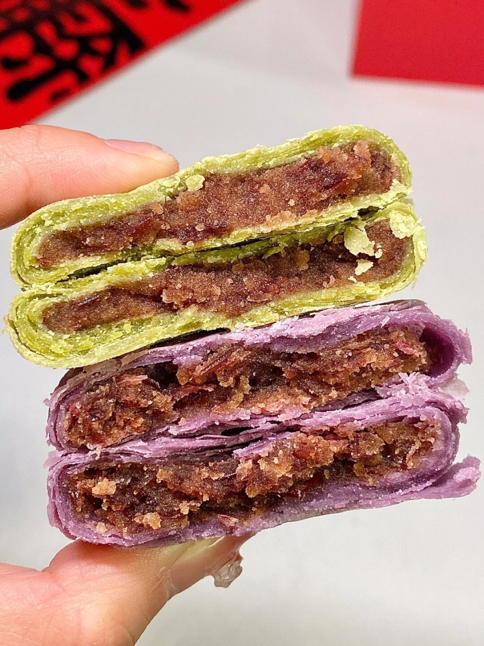 从杭州回老家带的知味观糕点礼盒!