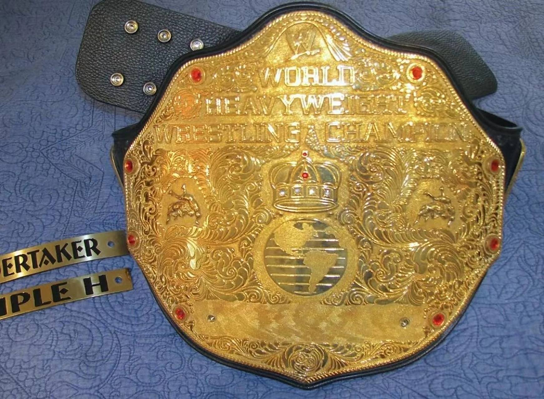 wwe 世界重量级冠军腰带 顶级神物wwe1:1大金冠军腰带,此款商品为24k