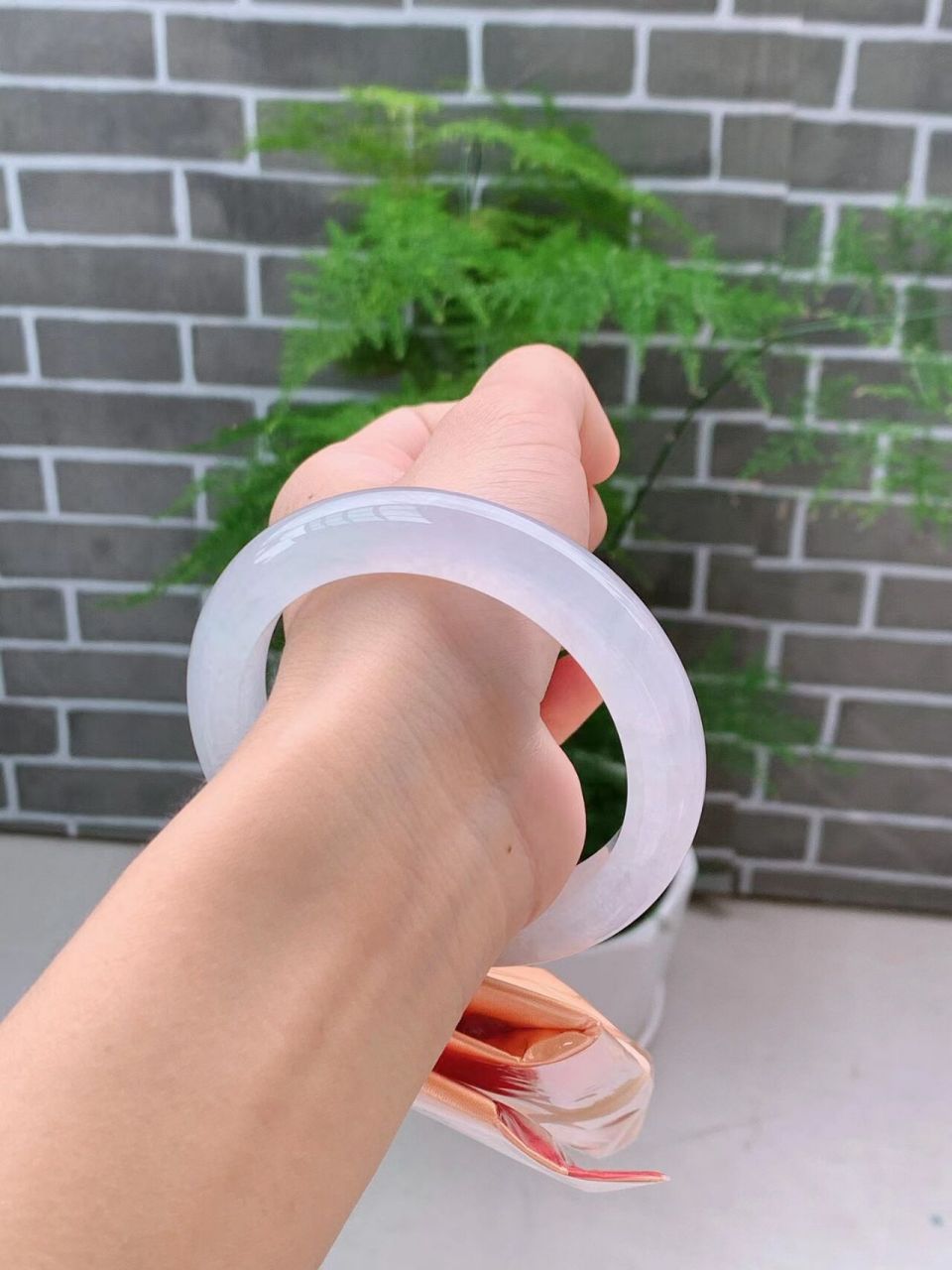 50万预算!能买什么样的翡翠手镯? ①.