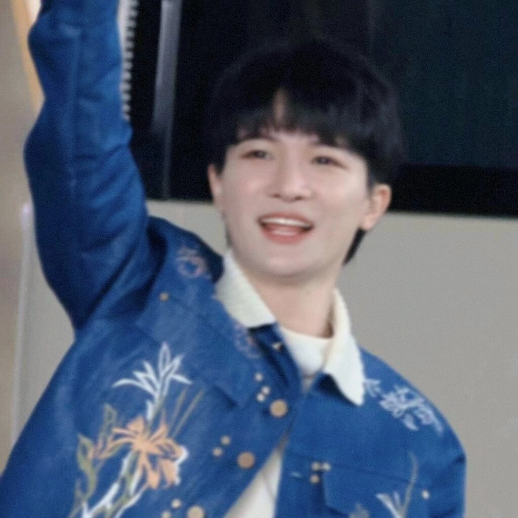 周深失焦感头像